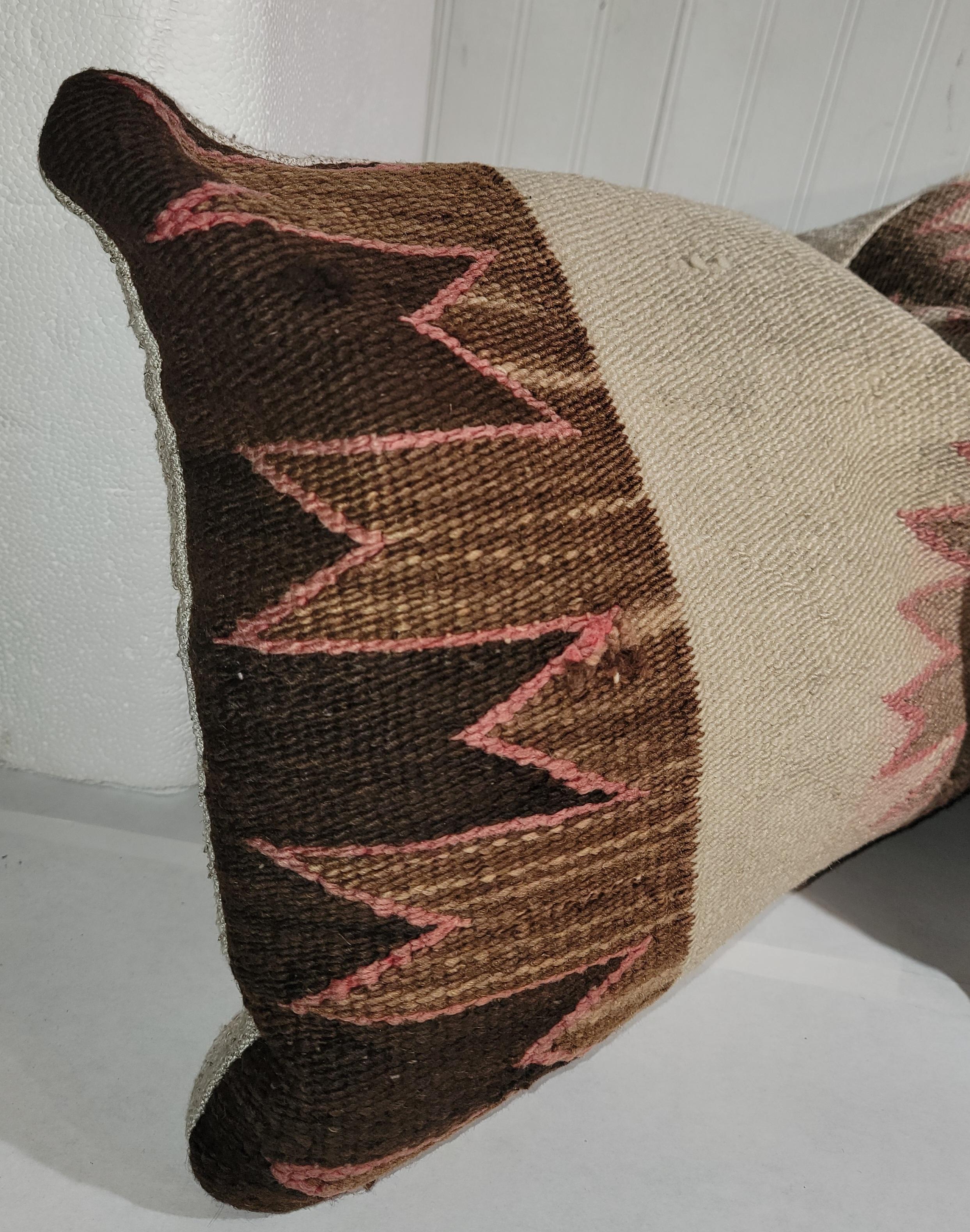 Stile Adirondack Cuscini Navajo Indian Weaving Eye Dazzler 'Pair' (coppia) in vendita