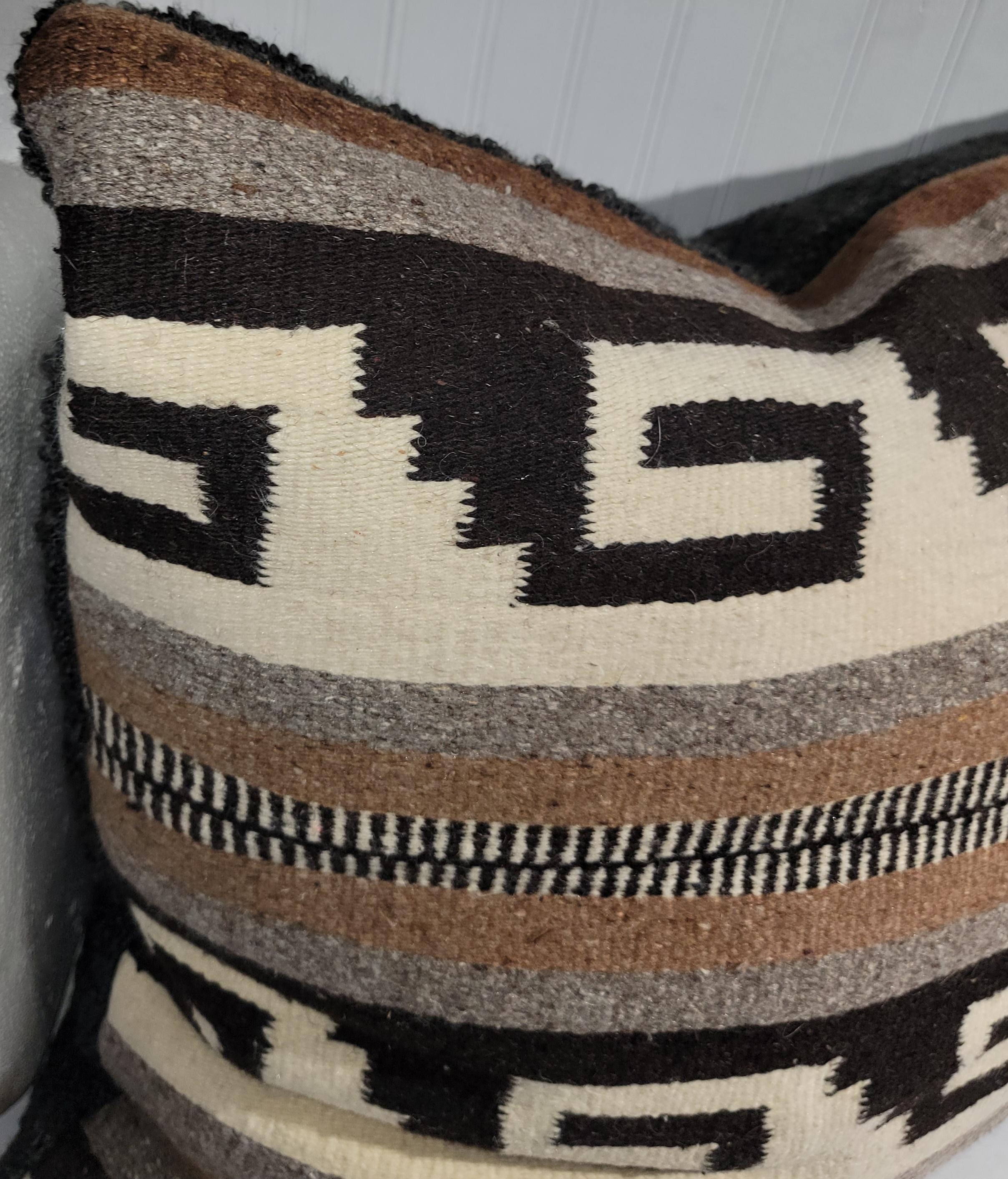 Navajo Indian Weaving Pillows -Pair In Good Condition For Sale In Los Angeles, CA