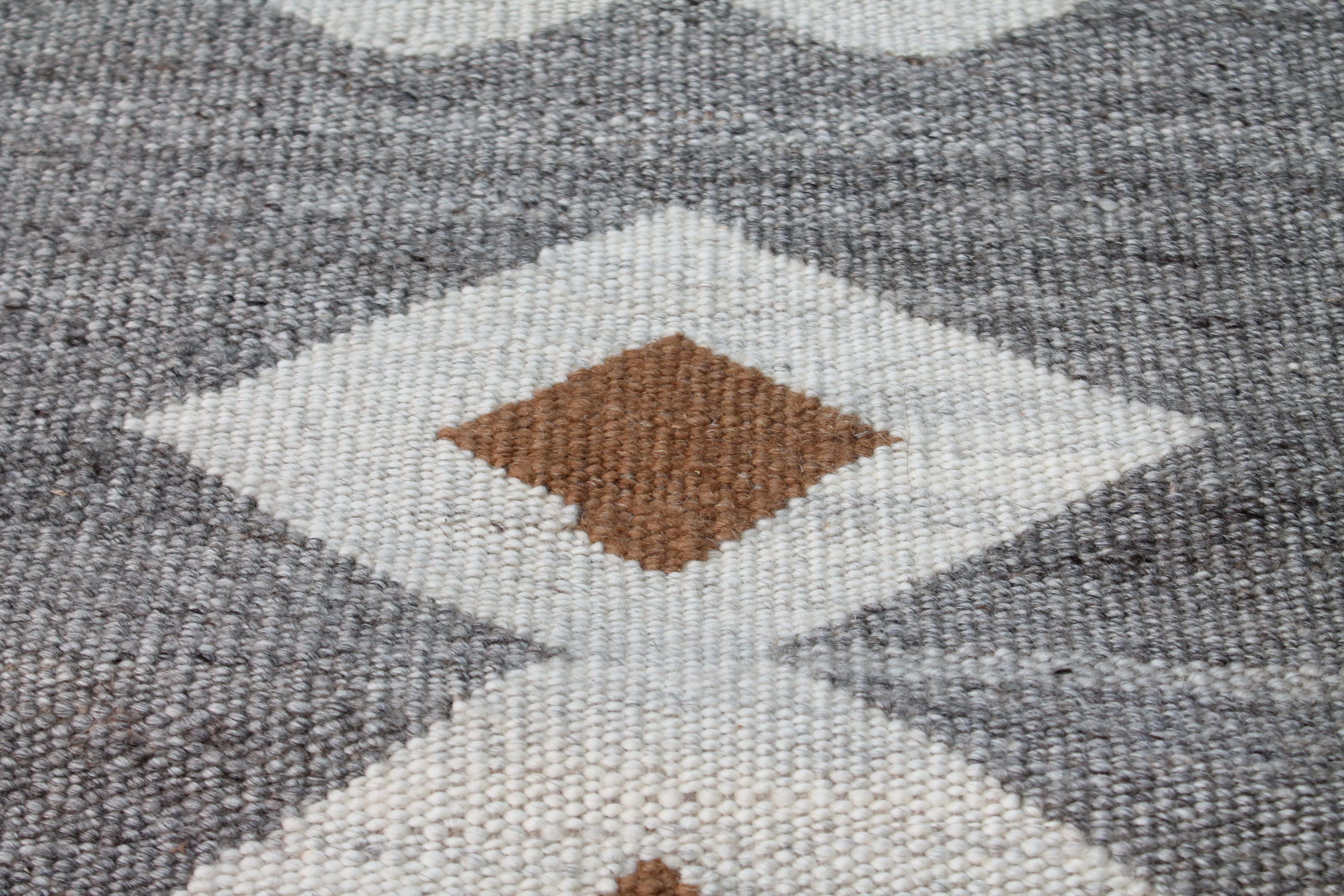 Navajo Indian Weaving Room Size Rug 5