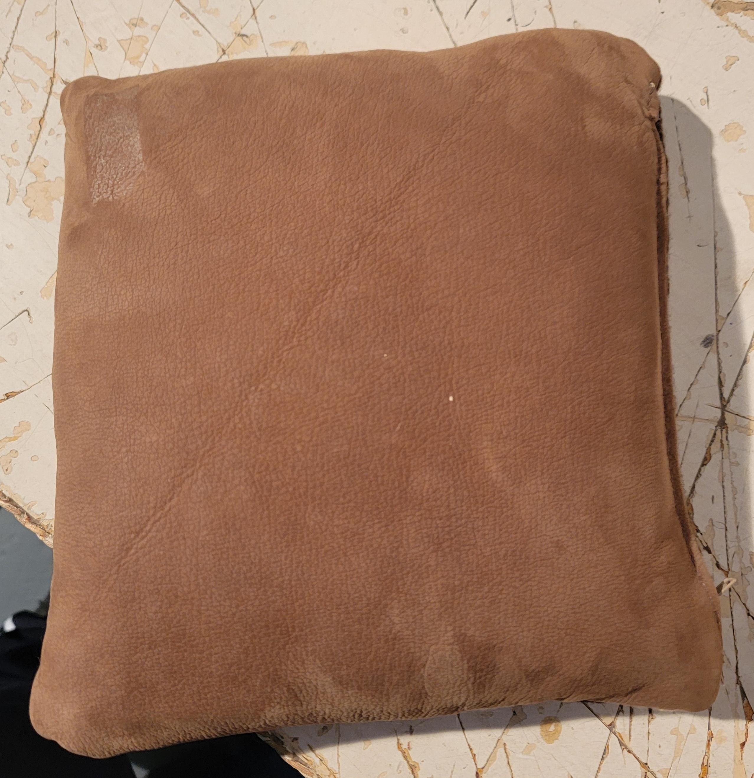 Tejido indio navajo Sm. Almohadas en Bueno estado para la venta en Los Angeles, CA