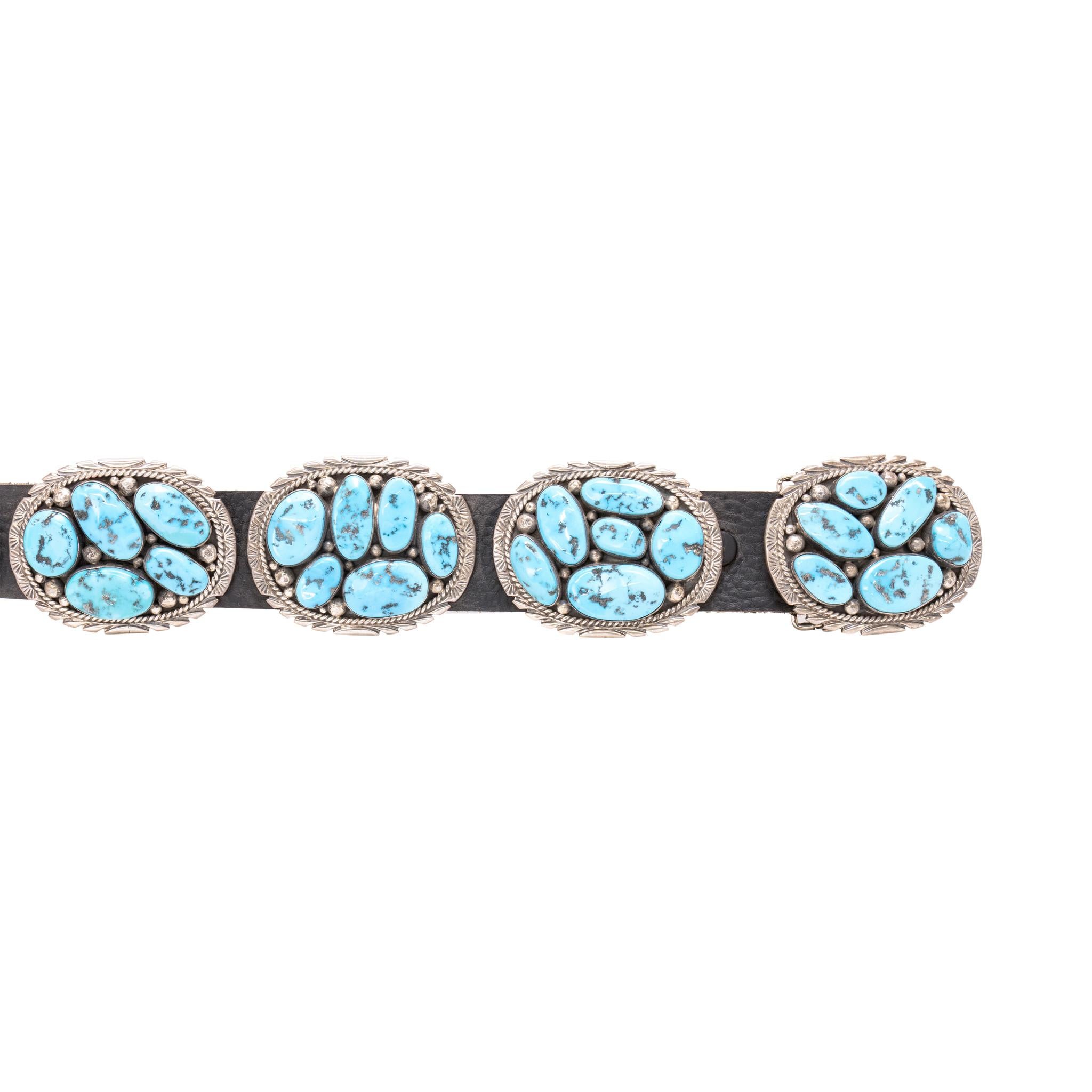 Amérindien Navajo Kingman Mine Turquoise and Sterling Silver Concho Belt (ceinture en argent) en vente