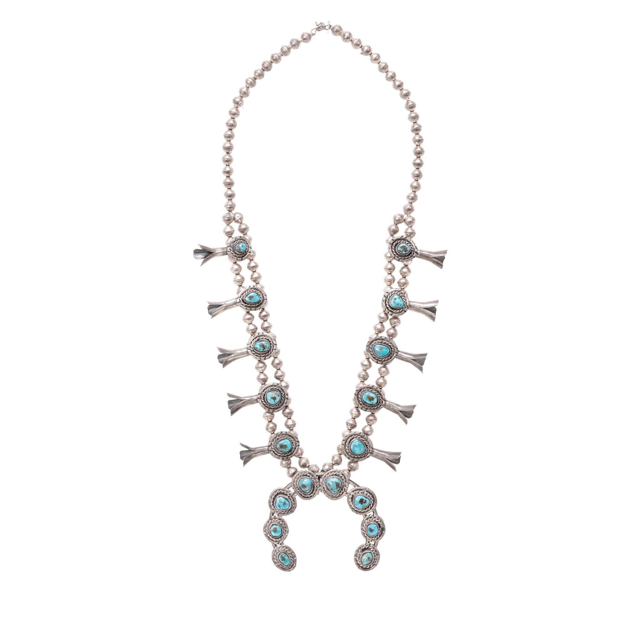 Navajo Kingman Squash Blossom Necklace In Good Condition For Sale In Coeur d Alene, ID