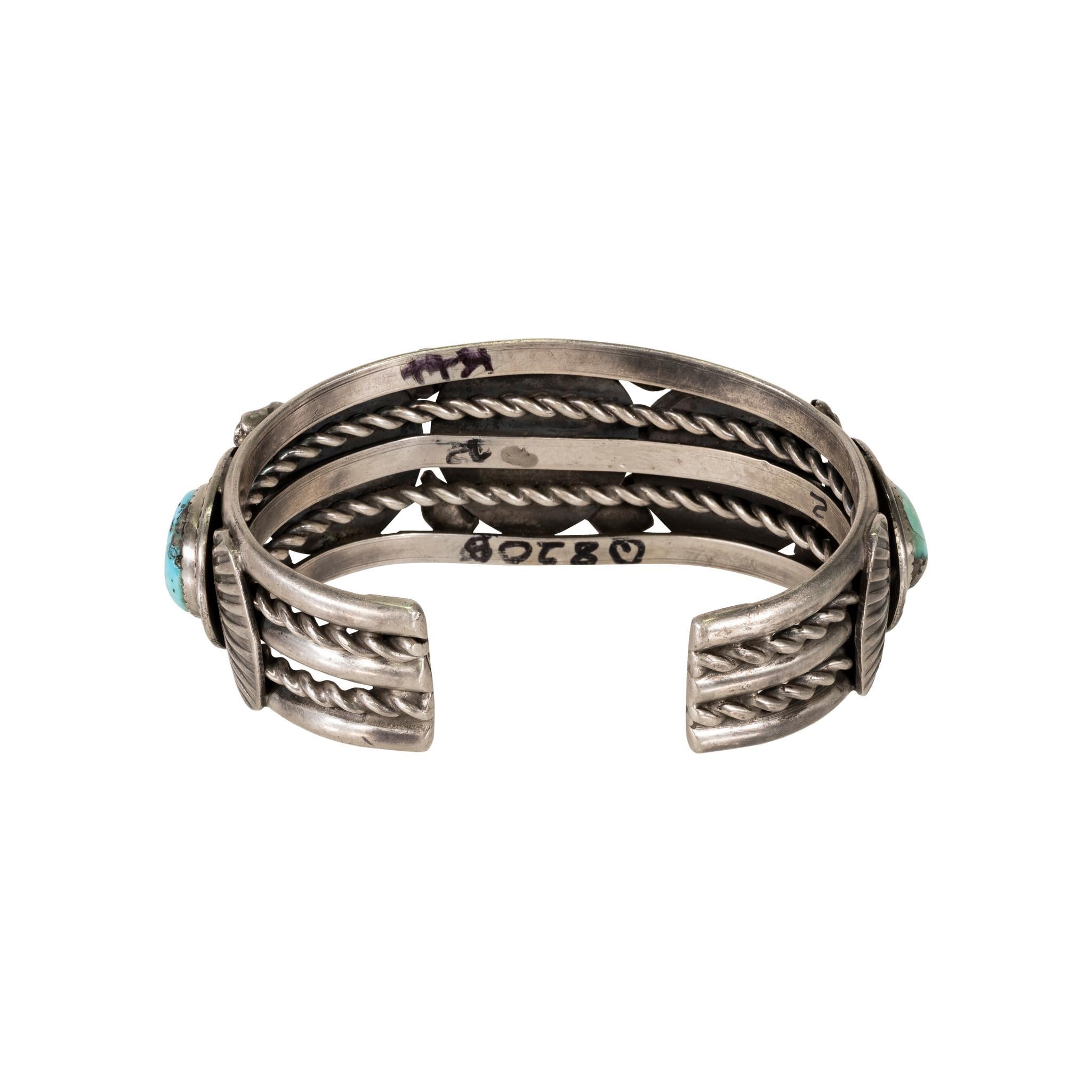 Navajo Kingman Armband aus Türkis und Sterlingsilber (Indigene Kunst (Nord-/Südamerika)) im Angebot