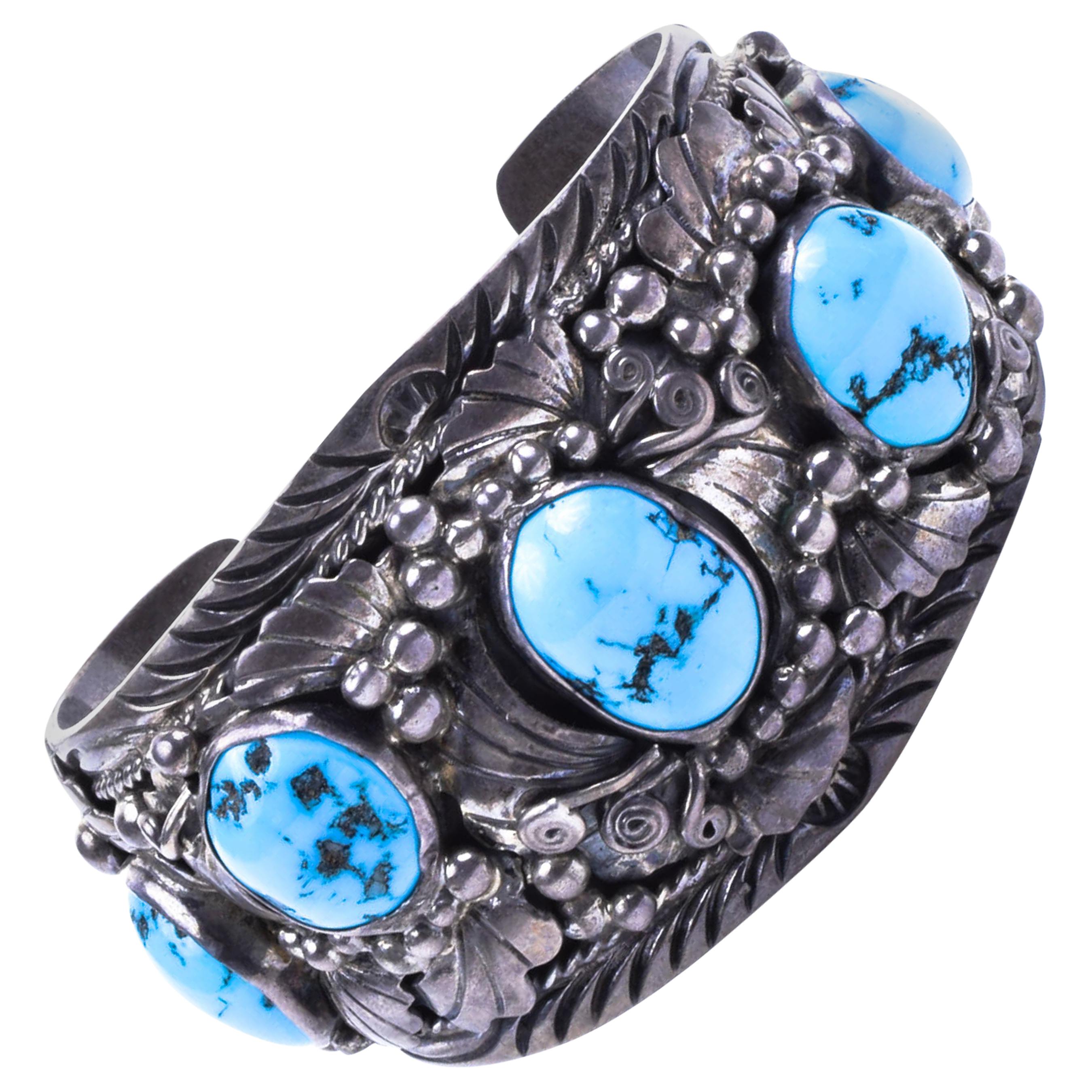 • KINGMAN TURQUOISE • navajo cuff bracelet