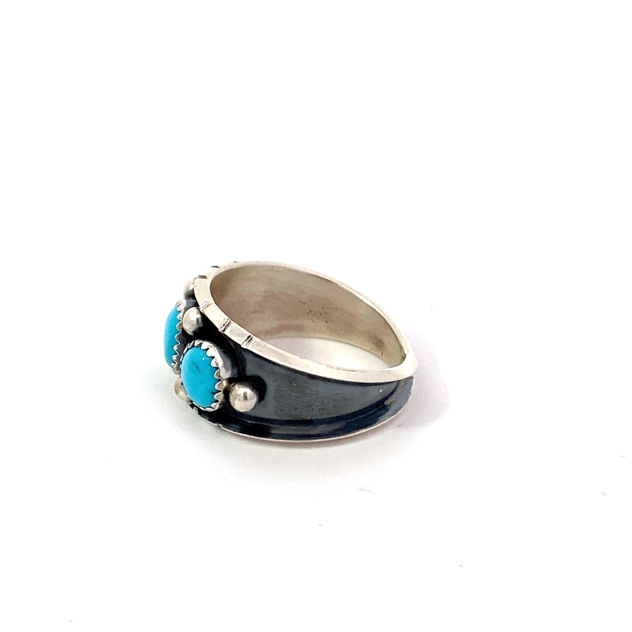 Cabochon Navajo Kingman Turquoise Sterling Silver Ring For Sale