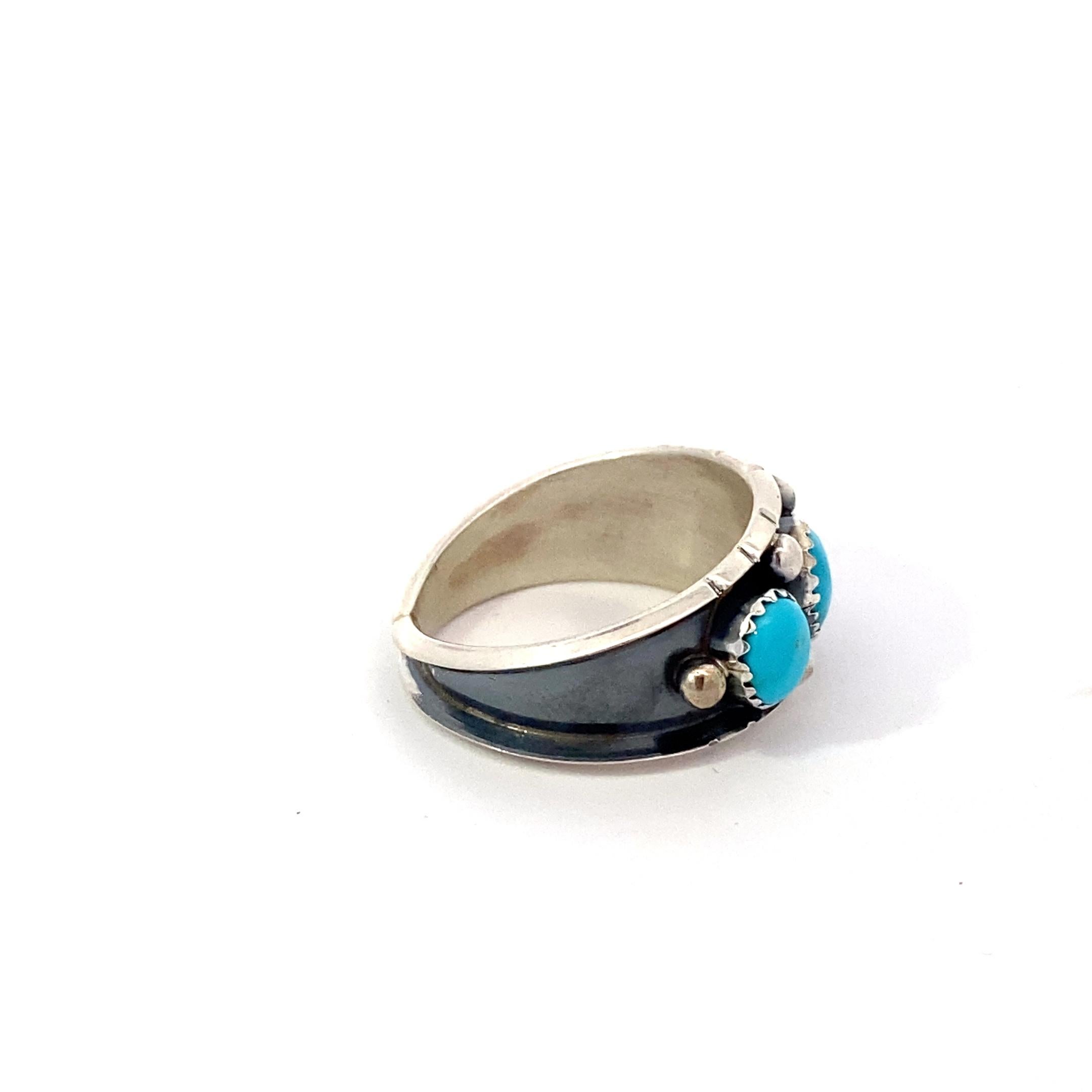 Women's or Men's Navajo Kingman Turquoise Sterling Silver Ring For Sale