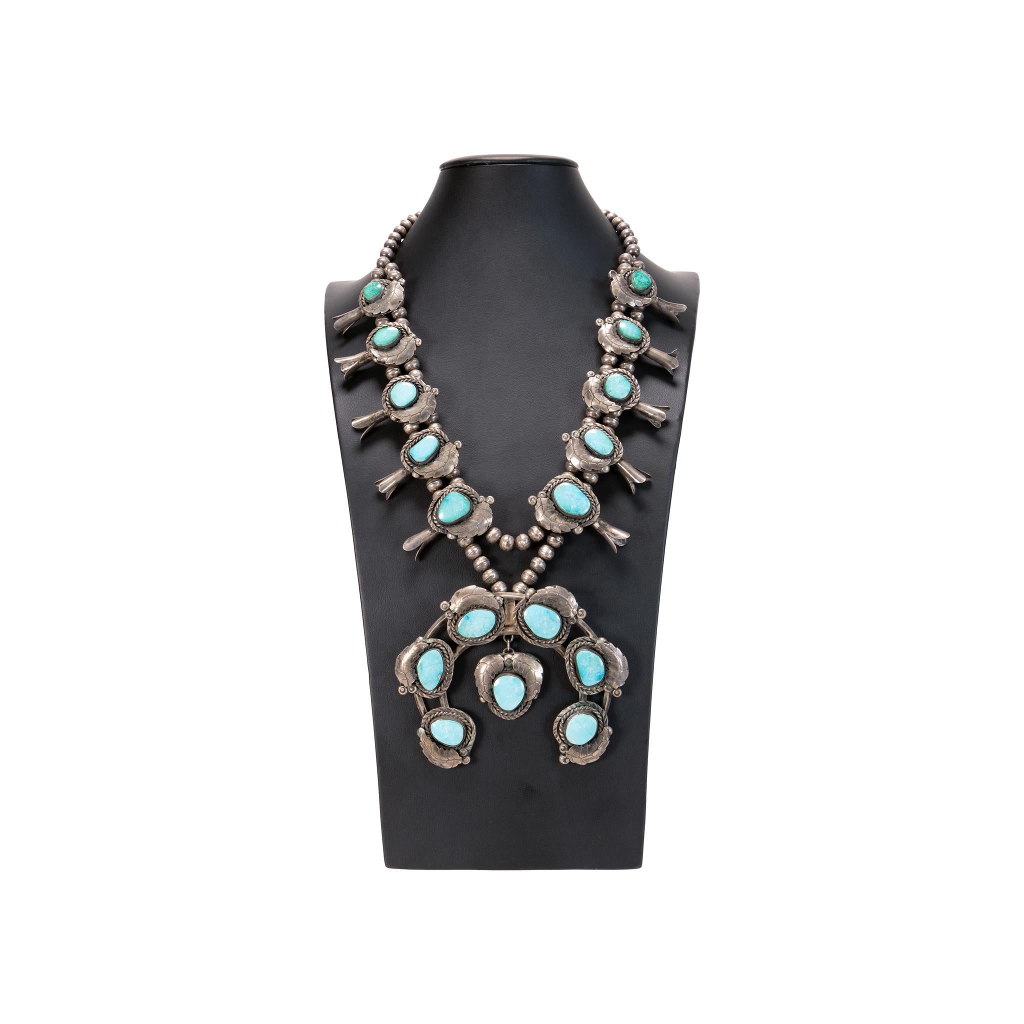 Navajo King's Manassa Turquoise Squash Blossom In Good Condition For Sale In Coeur d Alene, ID