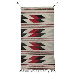 Tappeto “Eye Dazzler” in lana filata e tessuta dagli indiani Navajo, 1920 circa