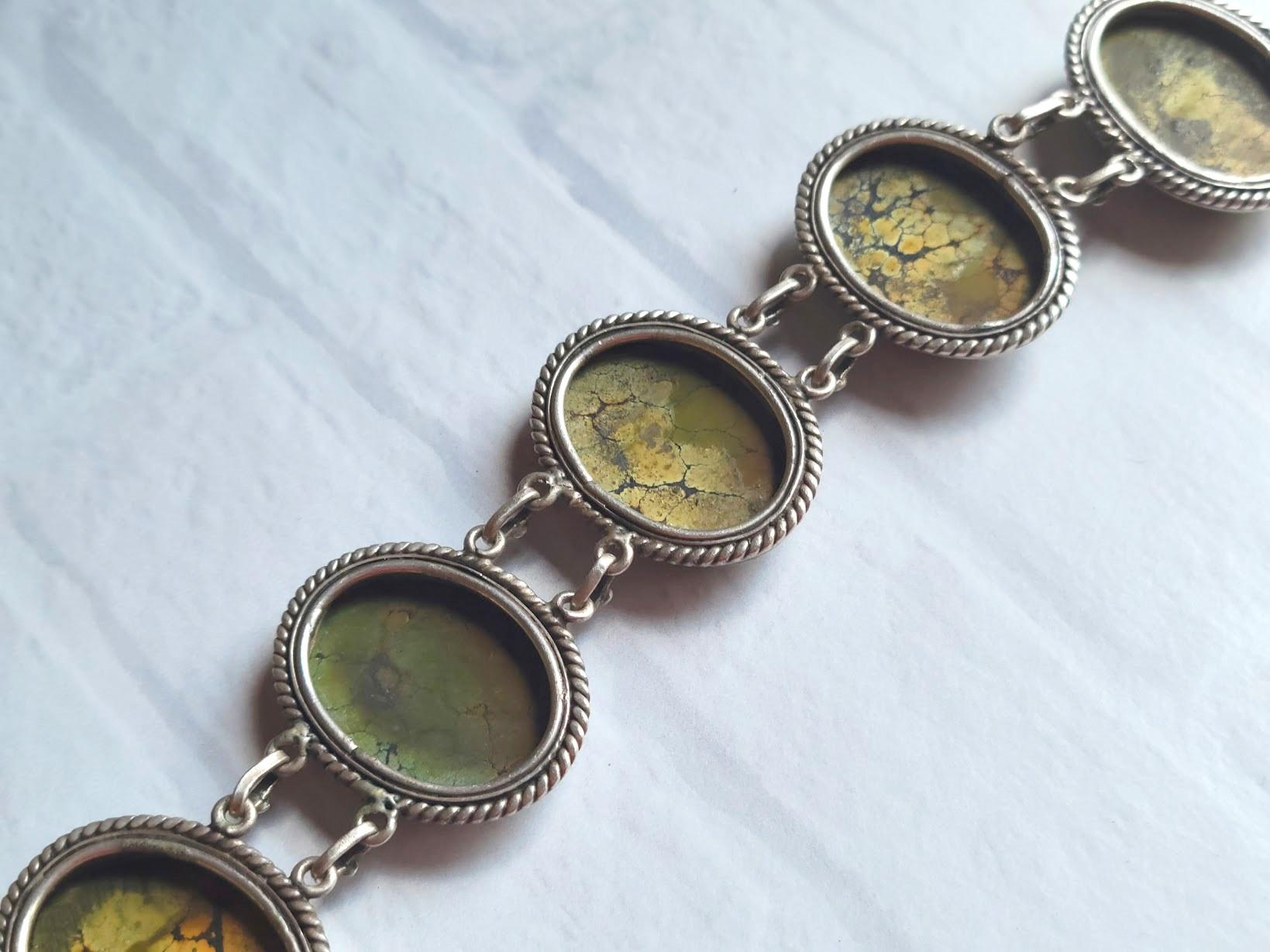 Navajo, nativo americano, Bracciale con maglie di turchese verde Kingman In condizioni ottime in vendita a Chesterland, OH