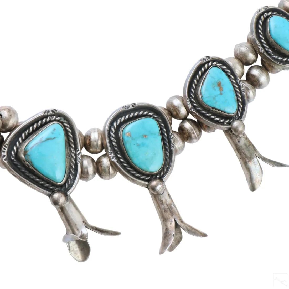 Navajo Native American Sterling Silver & Turquoise Squash Blossom Necklace In Distressed Condition For Sale In Dallas, TX