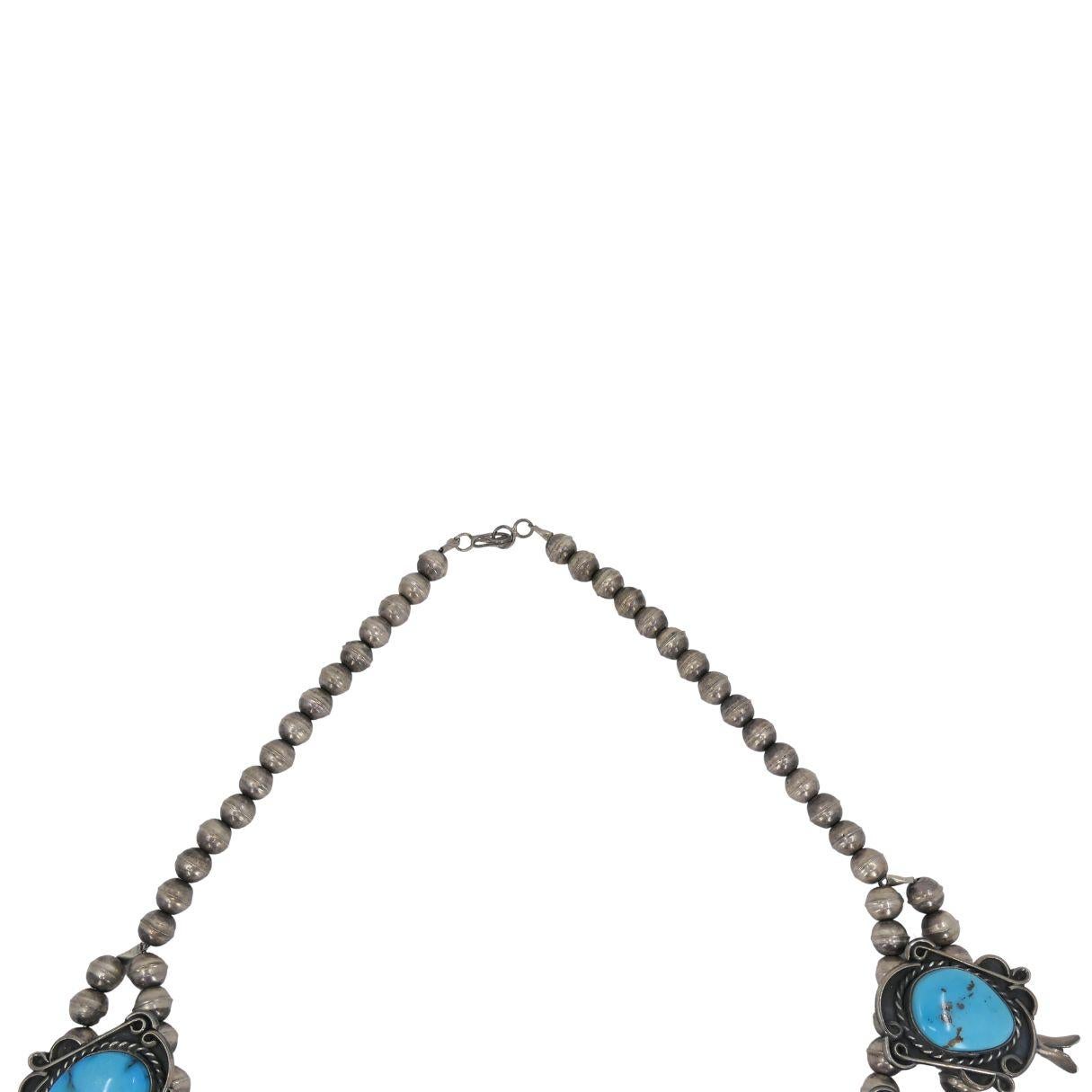 Collana con fiori di squash in turchese in argento Navajo, indiani nativi, e argento sterling in vendita 1