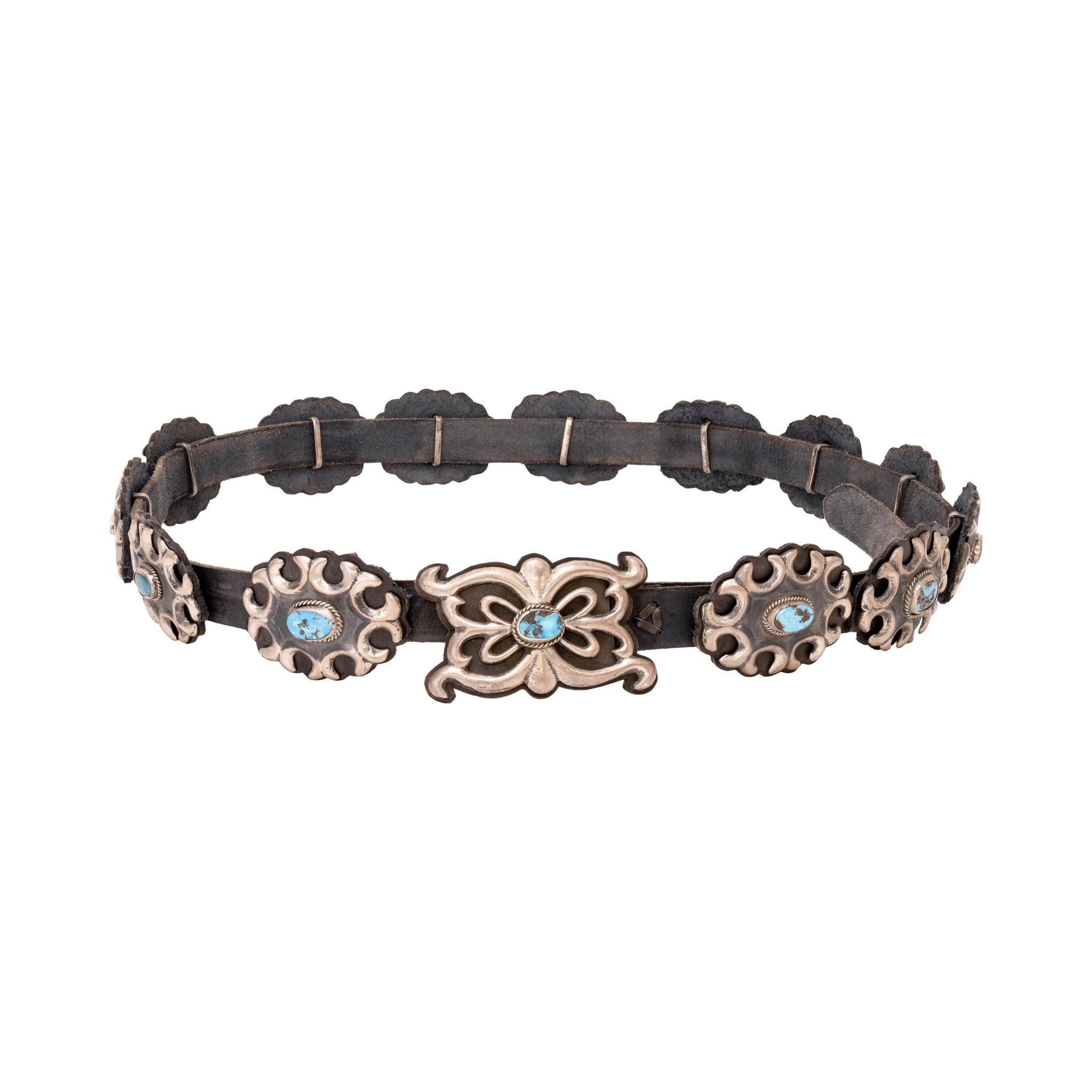 Taglio ovale Cintura Concho in argento e turchese Navajo Sandcast in vendita