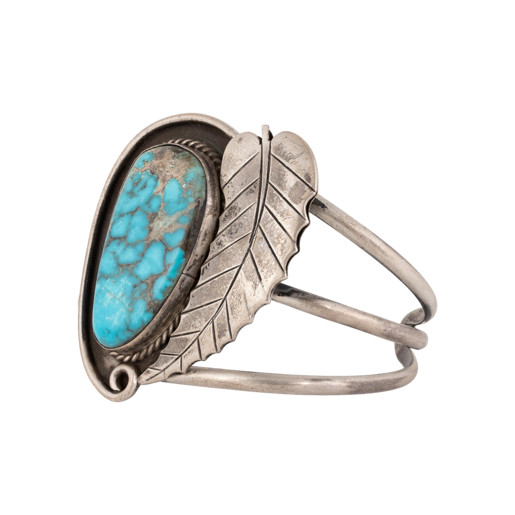 Taglio vecchia miniera Bracciale Navajo Single Stone in turchese e argento sterling in vendita