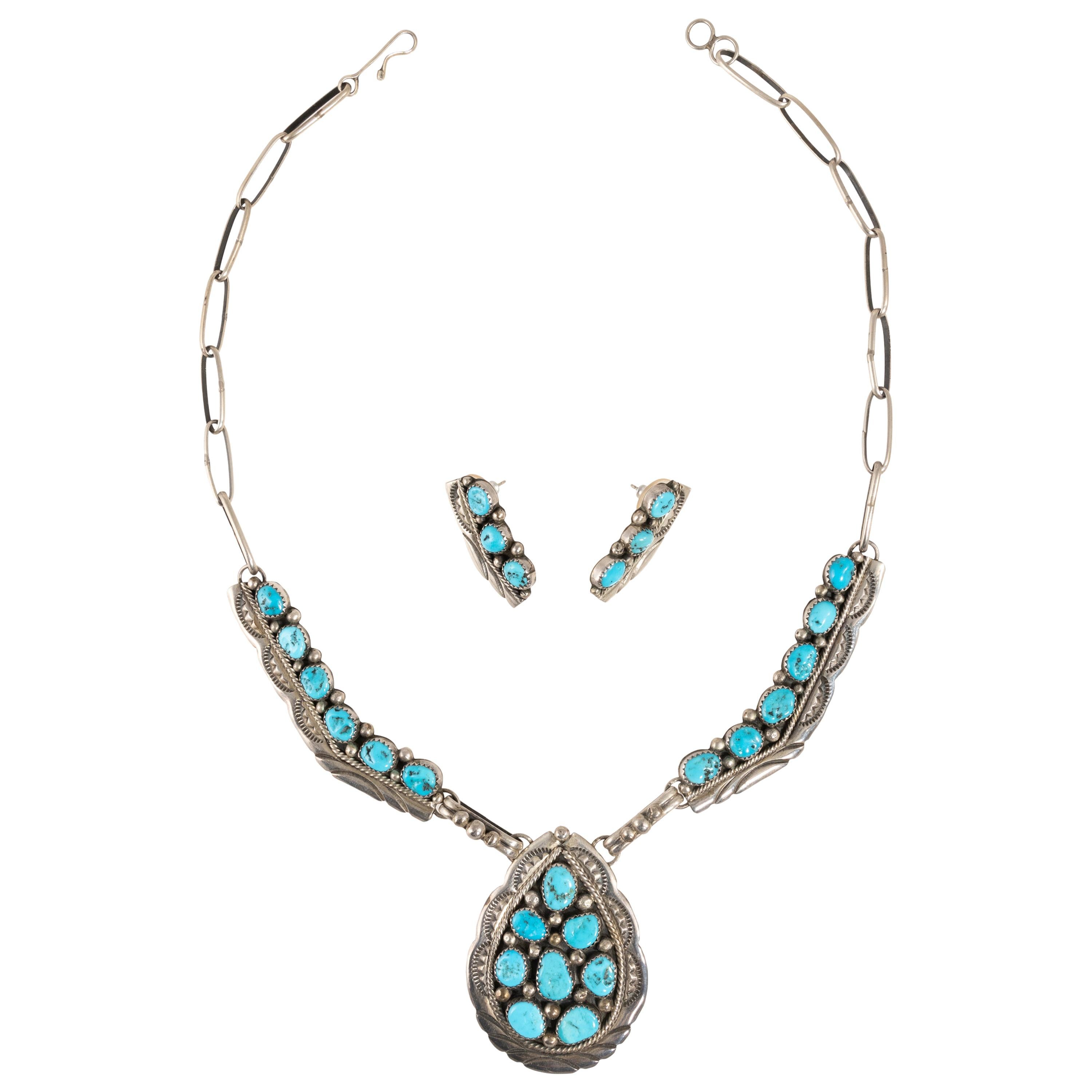 Navajo Sleeping Beauty Turquoise Necklace and Earrings Set For Sale