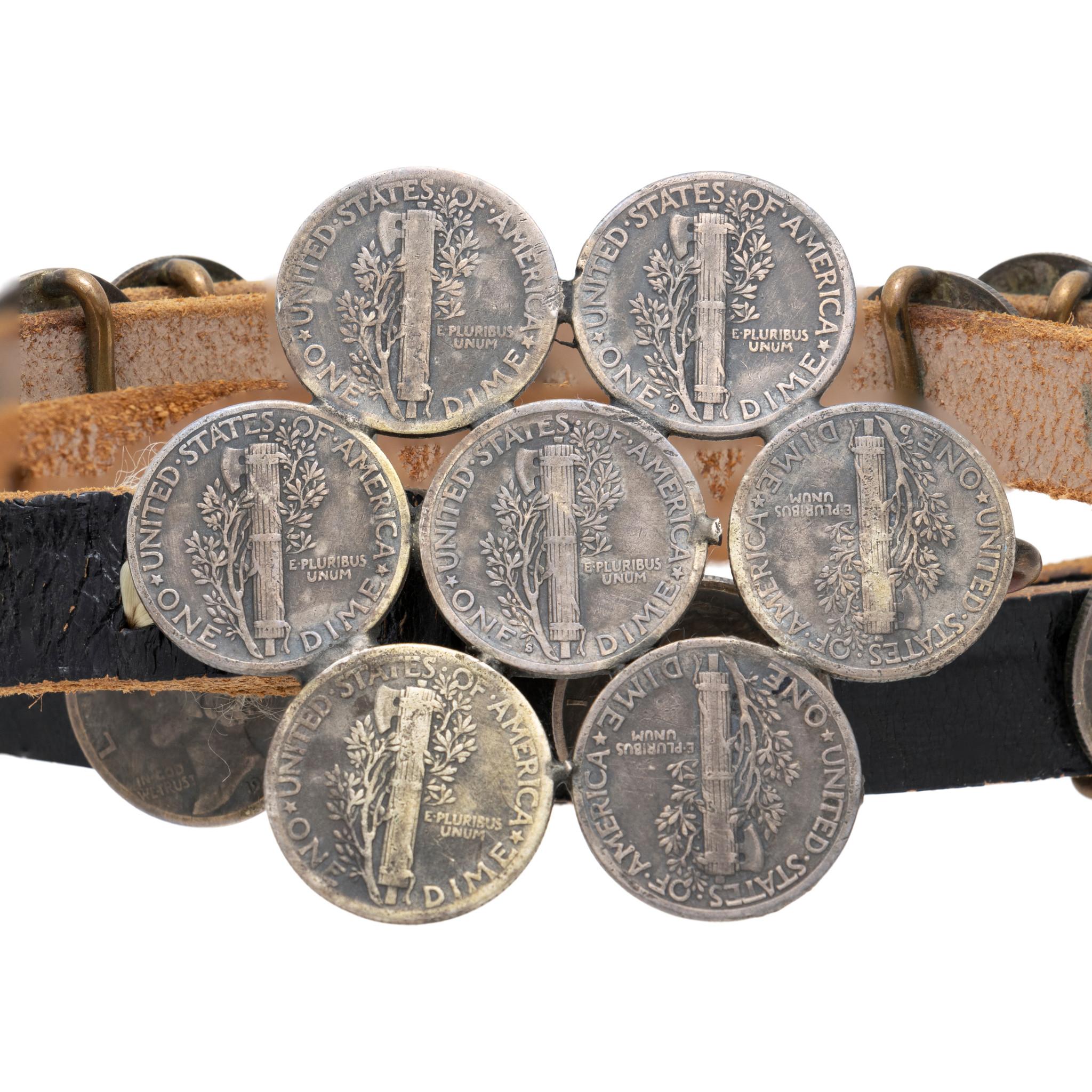 Cintura concho in pelle e monete in sterline Navajo In condizioni buone in vendita a Coeur d Alene, ID