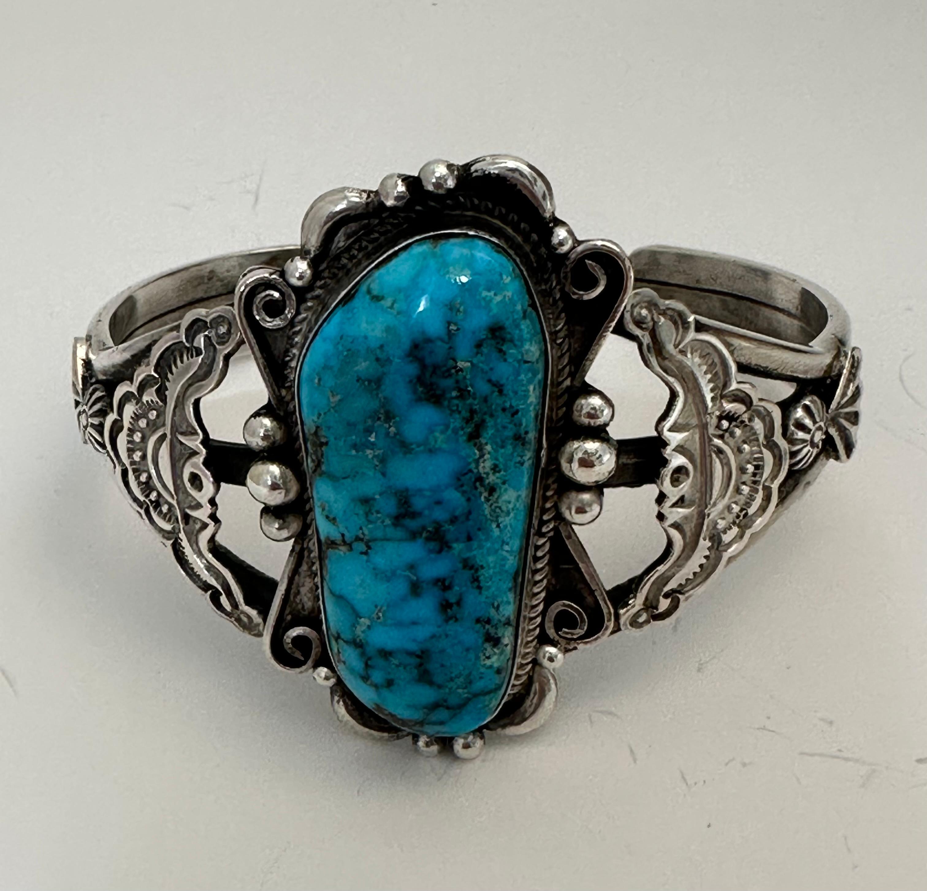 Artisan Navajo ~Sterling Silver .925 ~ Birdseye Turquoise Cuff Bracelet By Ronald Tom For Sale