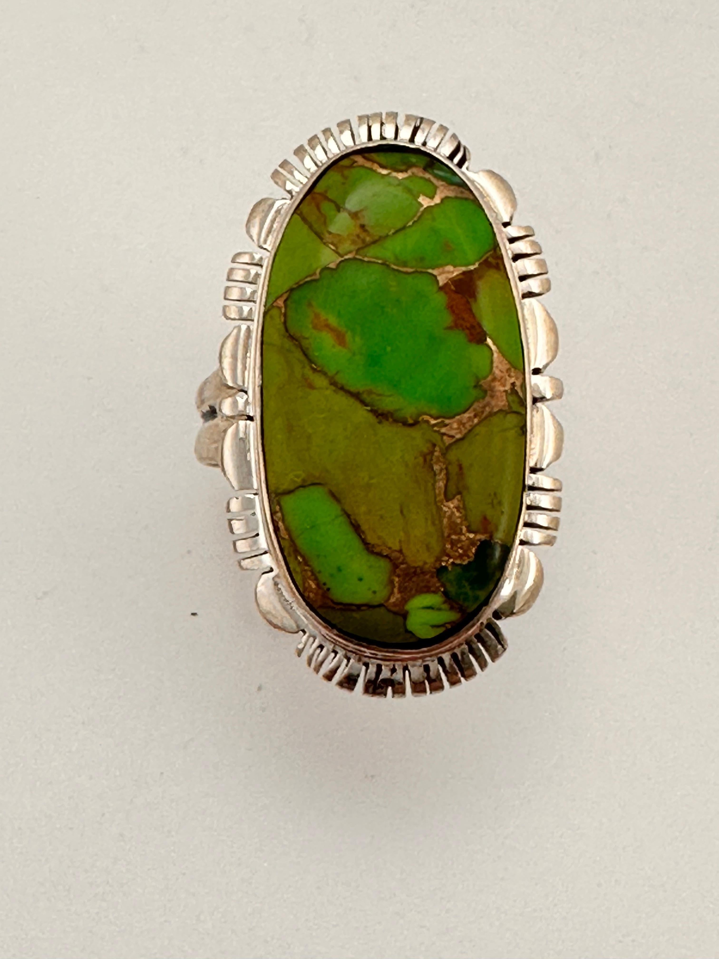 Native American Navajo Sterling Silver .925 Green Turquiose 20mm x 33mm Oval Ring Size 10