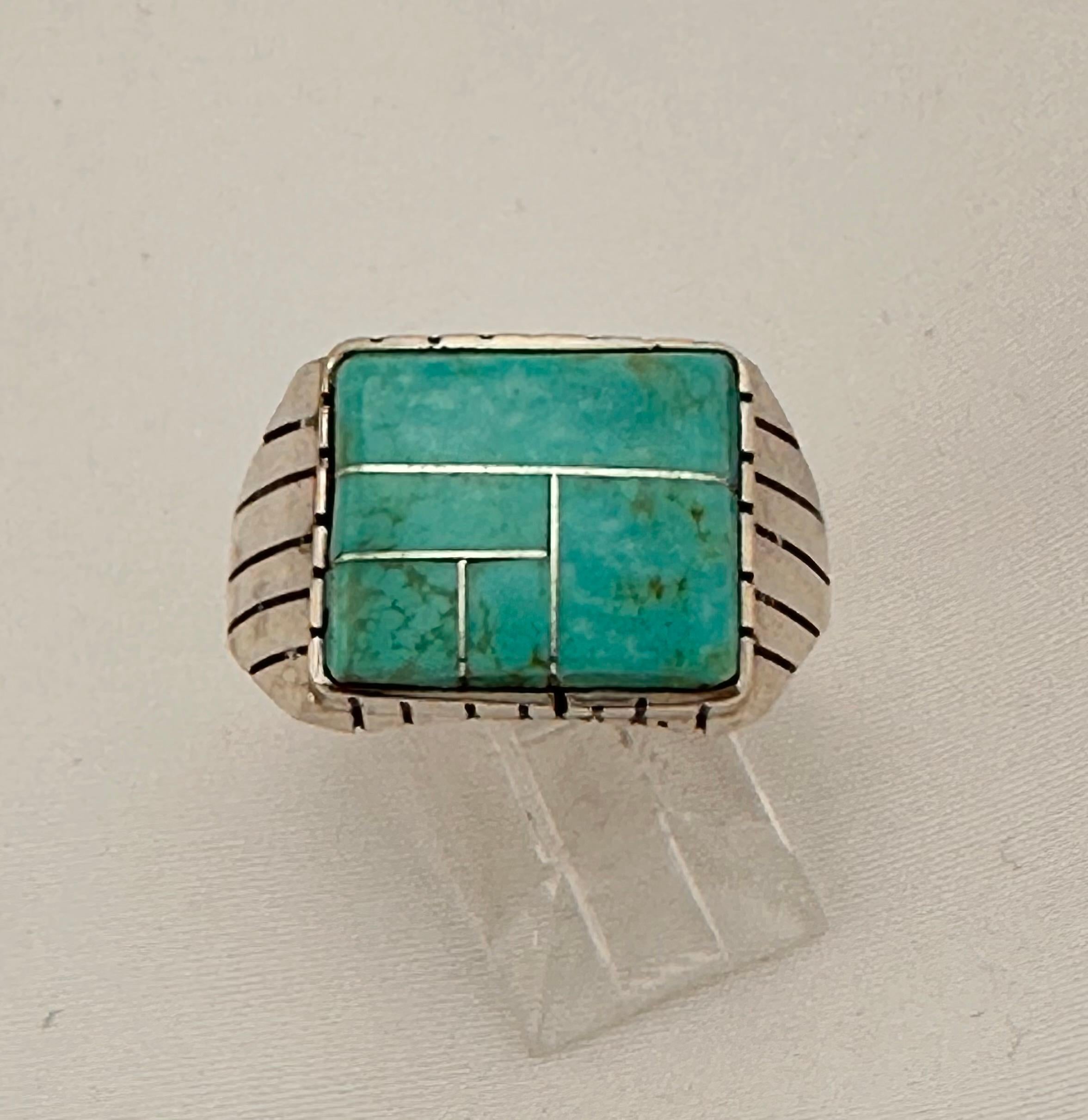 Anillo rectangular Navajo de plata de ley .925 Kingman Turquesa 16 mm x 14 mm Talla 12 nativo estadounidense