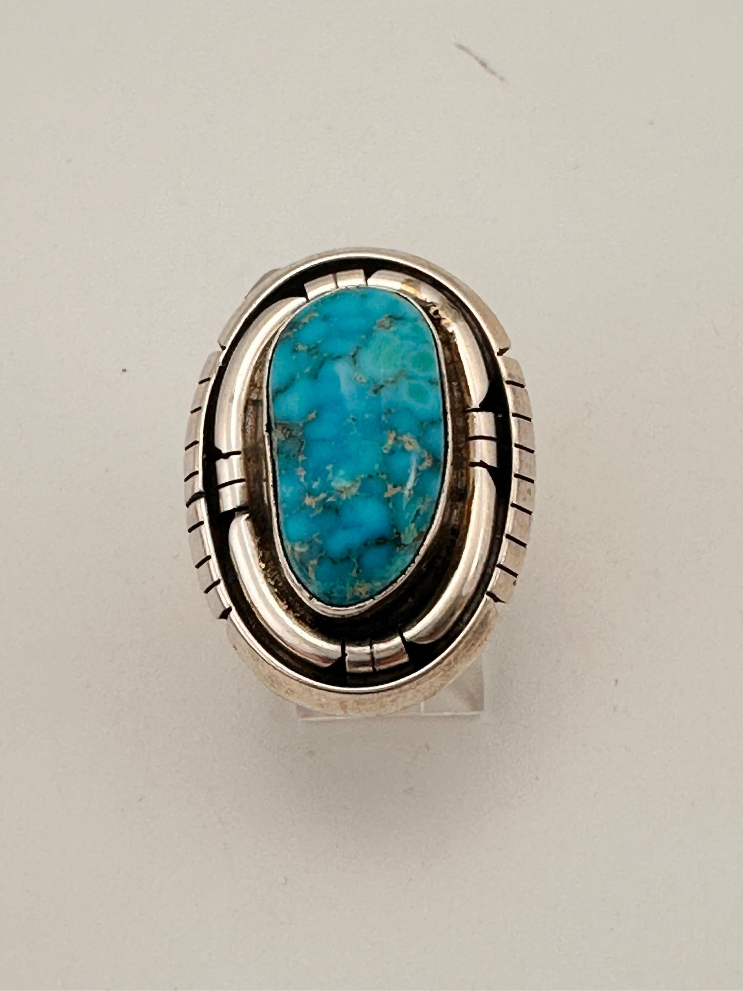 Navajo Sterling Silver .925 Kingman Turquiose 23mm x 30mm Oval Ring Size 7 2