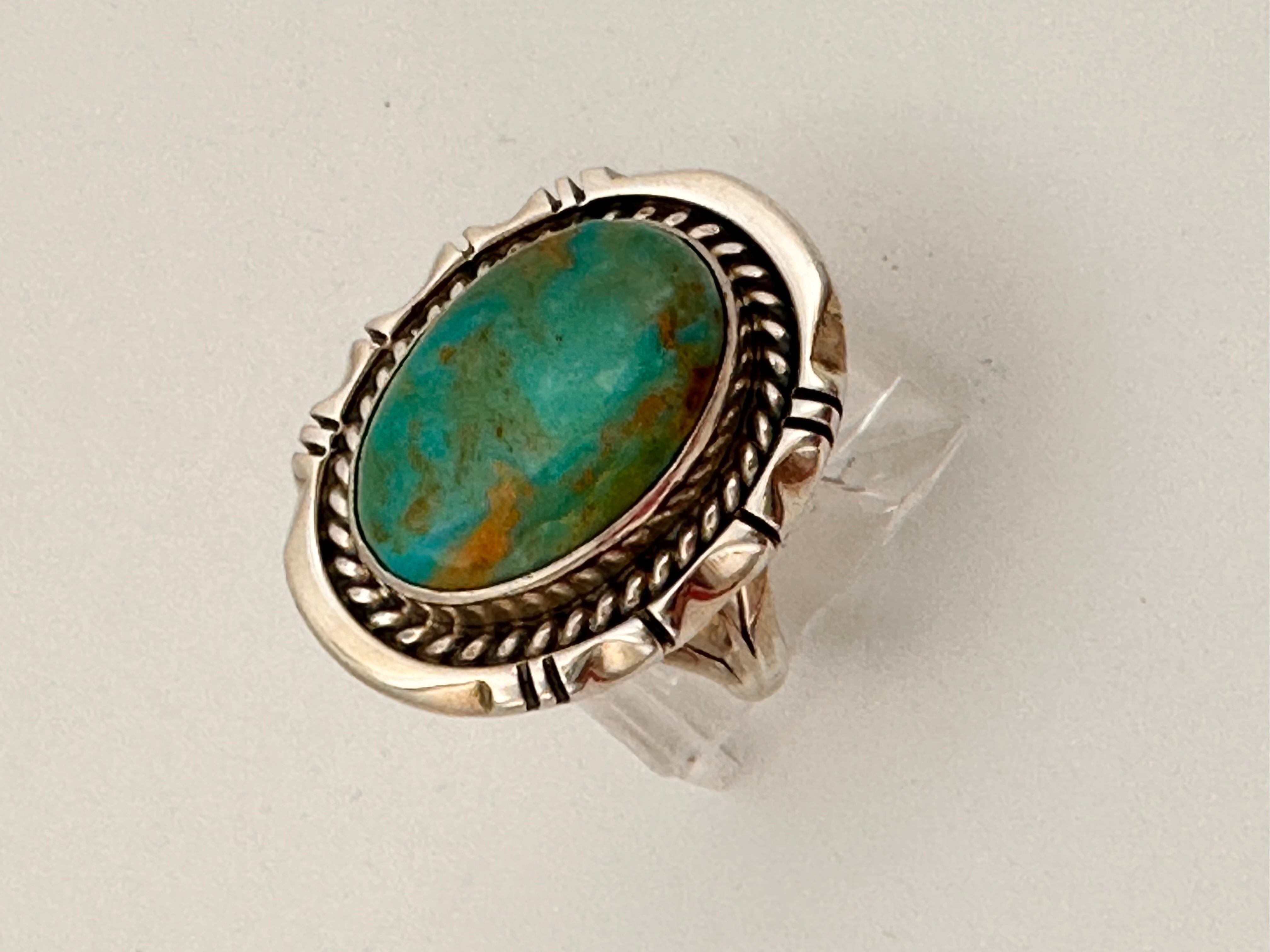 Native American Navajo Sterling Silver .925 Kingman Turquoise 22mm x 28mm Oval Ring Size 8