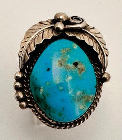 Navajo Sterling Silver .925 Kingman Turquoise 28mm x 35mm Oval Ring Size 7.5