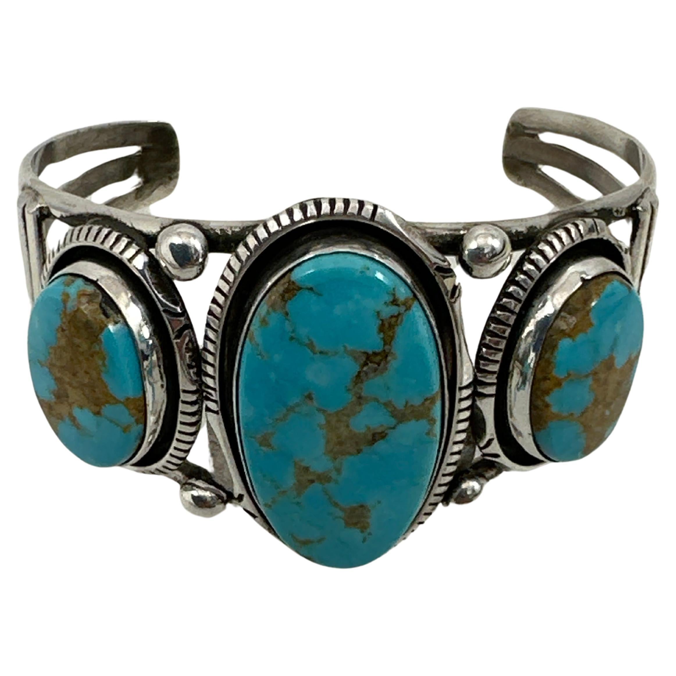 Bracelet manchette en argent Navajo .925 ~ Turquoise Sleeping Beauty ~Signé par Augustine Largo
2 1/2