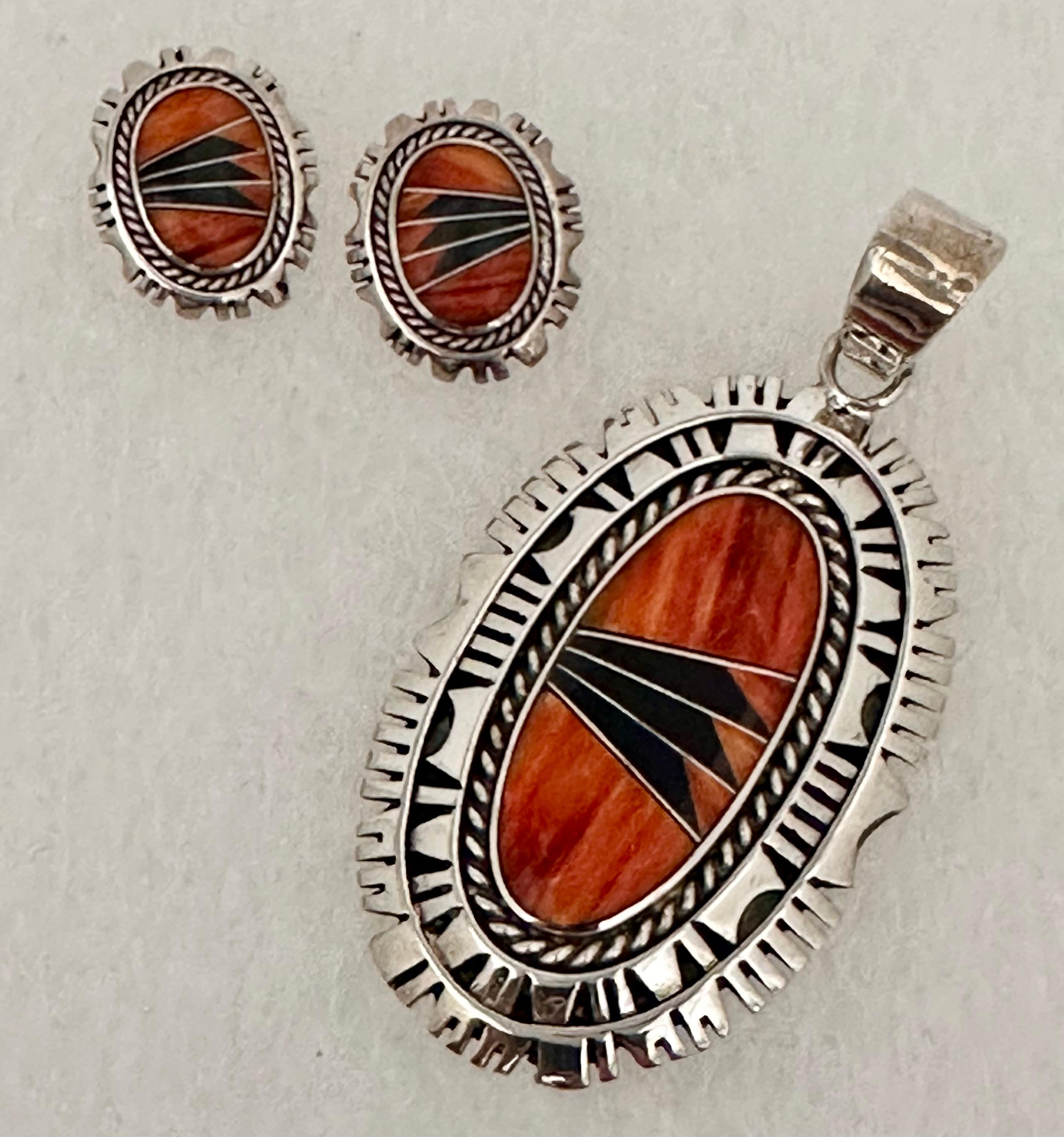 Artisan Navajo Sterling Silver .925 Spiny Coral Onyx Earrings & Pendant Set Signed For Sale