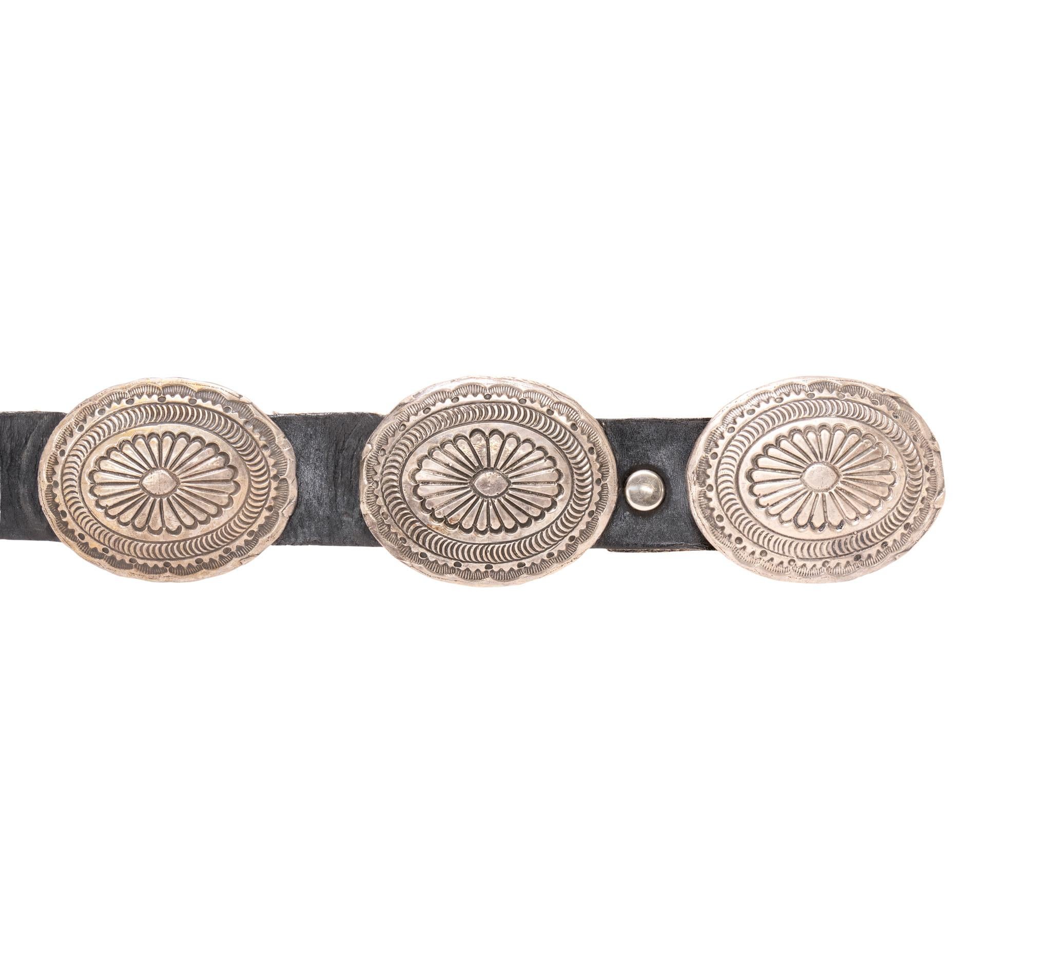 Nativo americano Navajo Sterling Silver Concho Belt in vendita