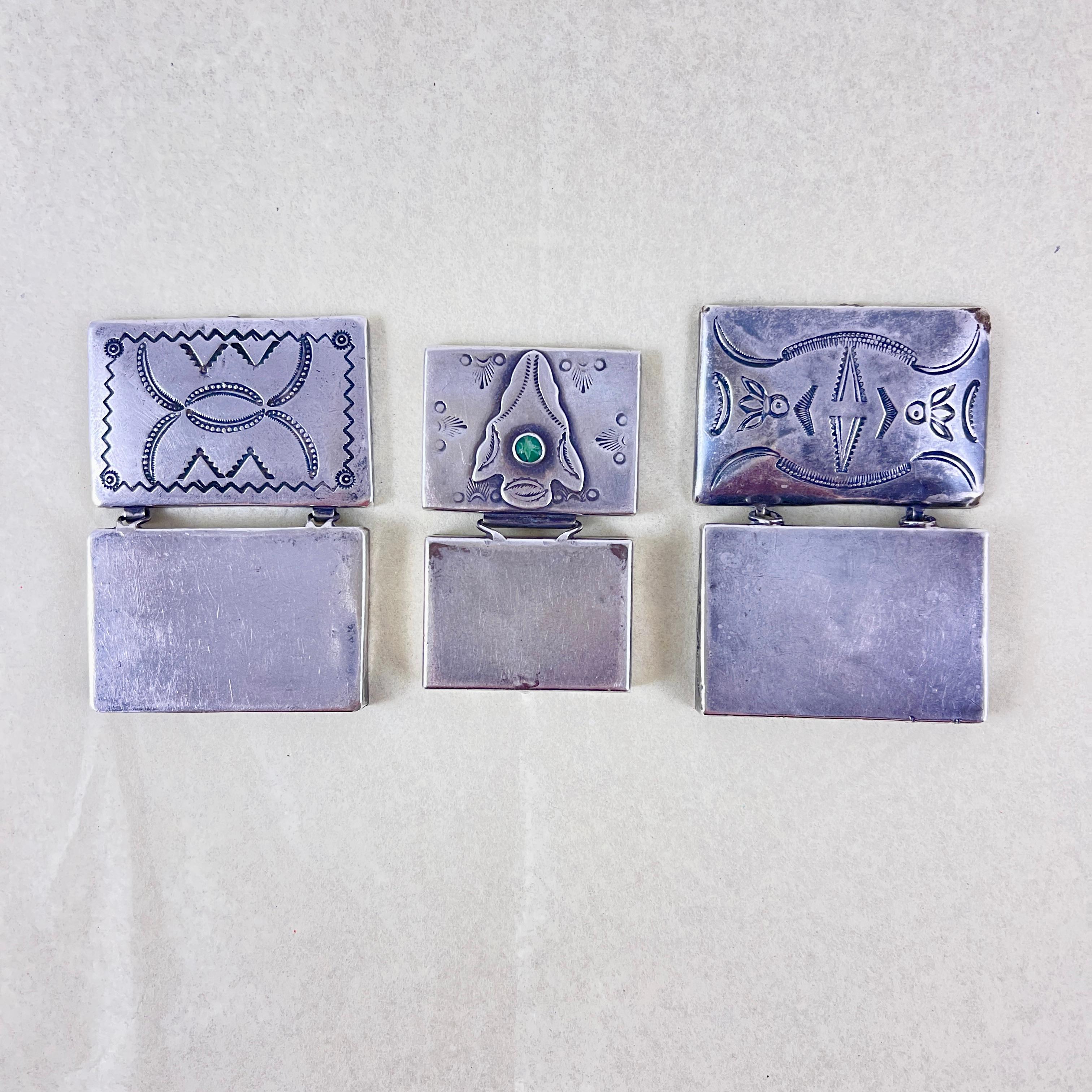 Boîtes à pilules Navajo en argent sterling et turquoise fabriquées à la main, ensemble de trois, années 1930 en vente 7