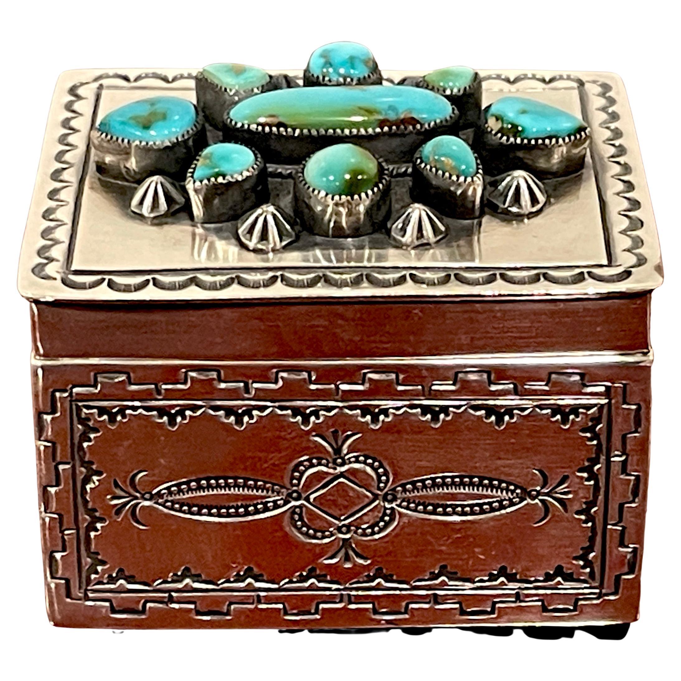 Boîte à charnière en argent sterling et turquoise Navajo, de Gary Reeves