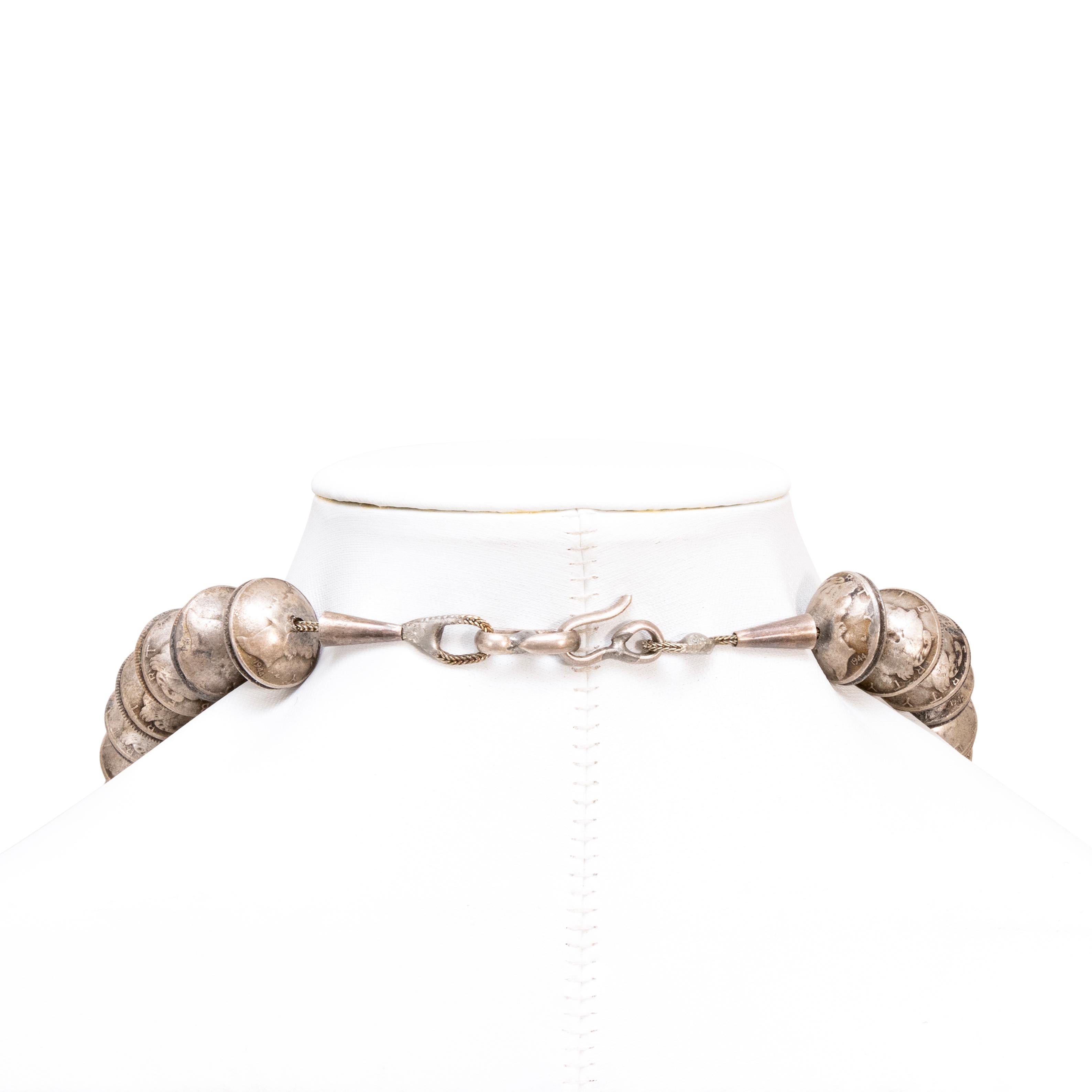 Taille vieille mine Fleur de courge en argent Navajo en vente