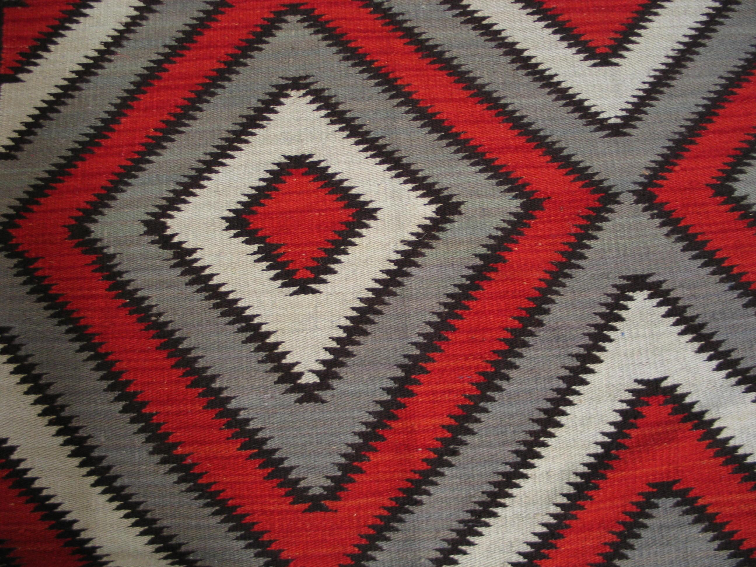 Contemporary Navajo style rug 6'0