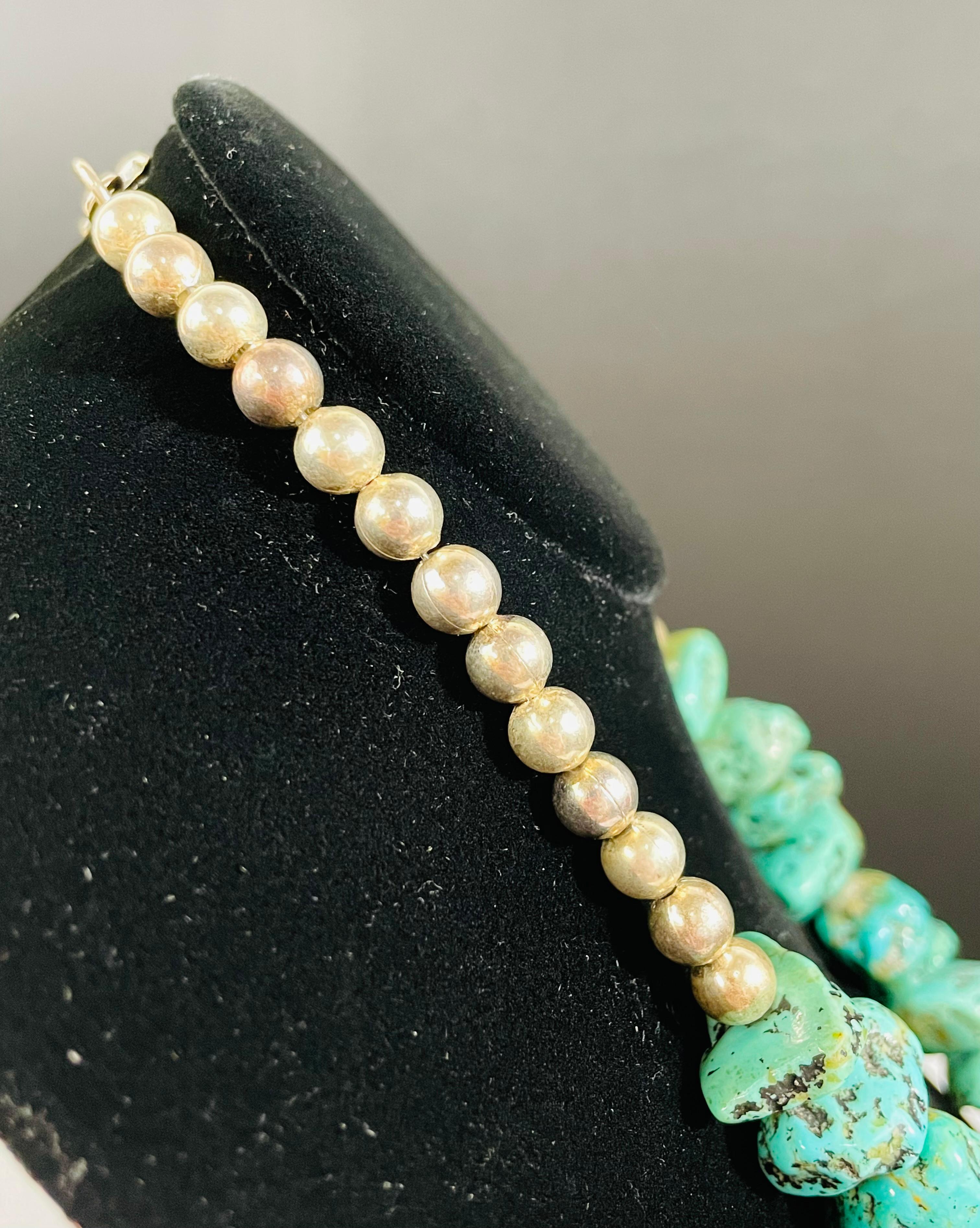 Navajo-Halskette aus Türkis und Perlen mit Kreuz-Anhängern aus Sterlingsilber im Angebot 11