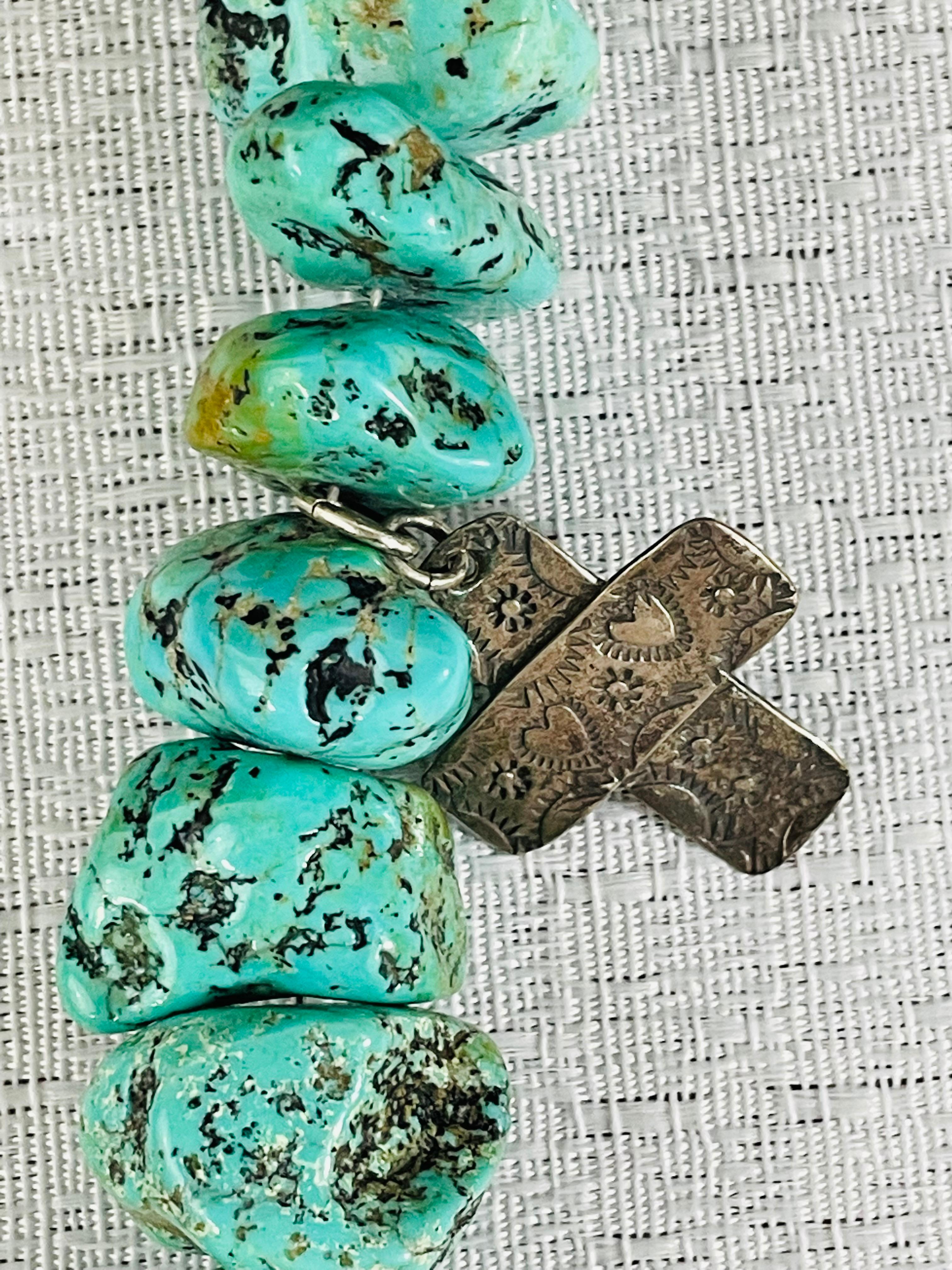 Navajo Turquoise and Pearls Necklace with Sterling Silver Cross Pendants In Good Condition For Sale In Plainview, NY
