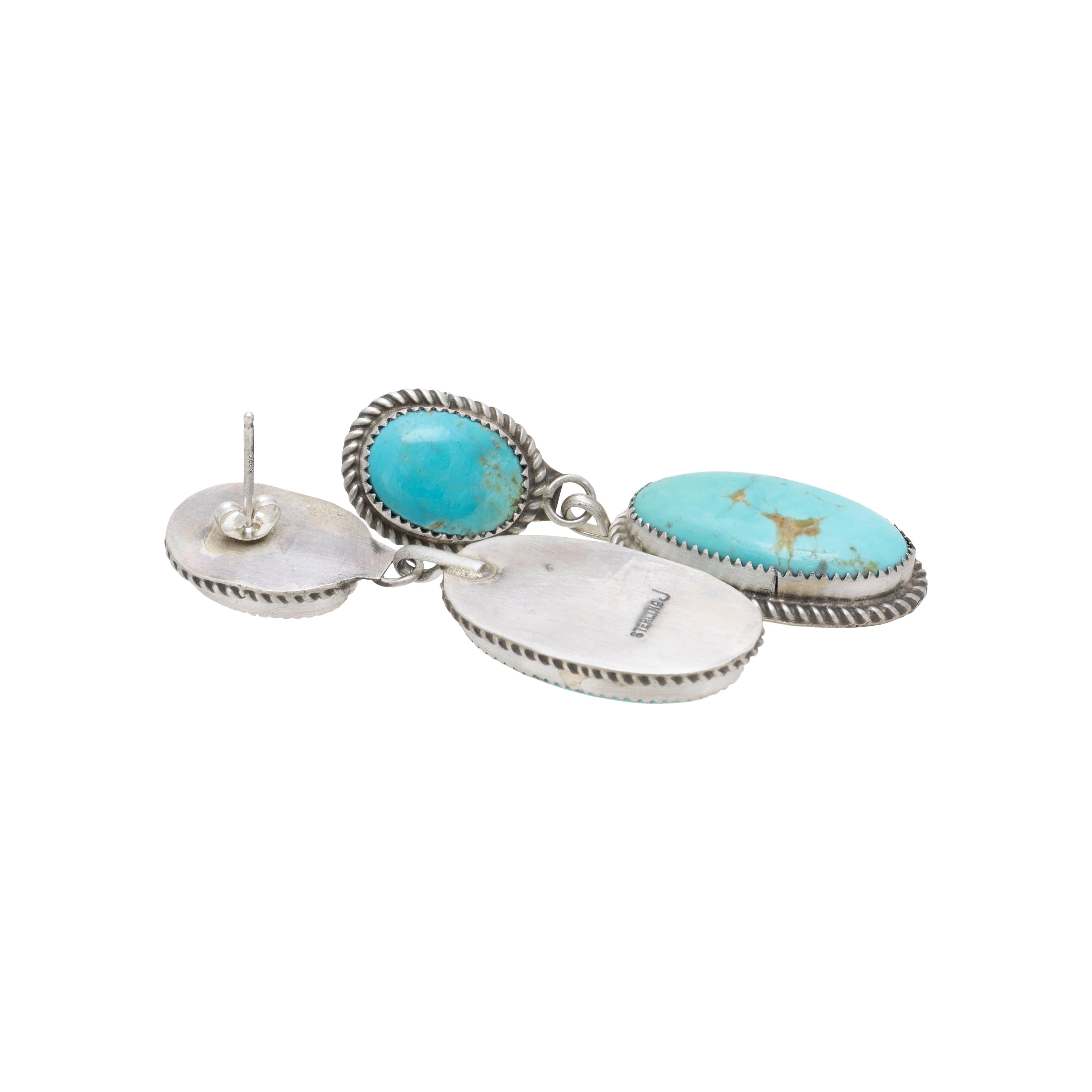 Taglio ovale Orecchini a goccia in turchese Navajo e argento sterling in vendita