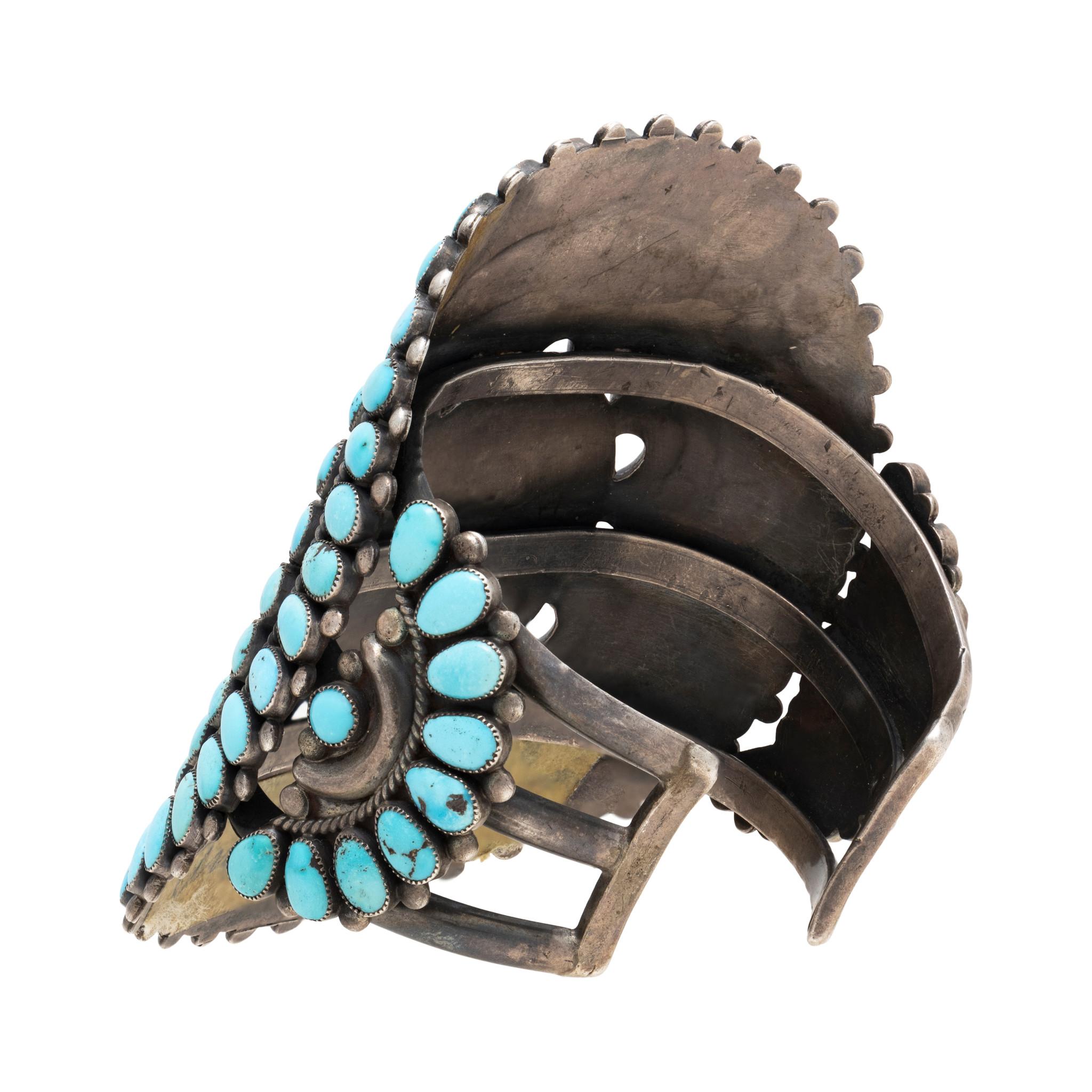 Native American Navajo Turquoise Cluster Cuff Bracelet For Sale