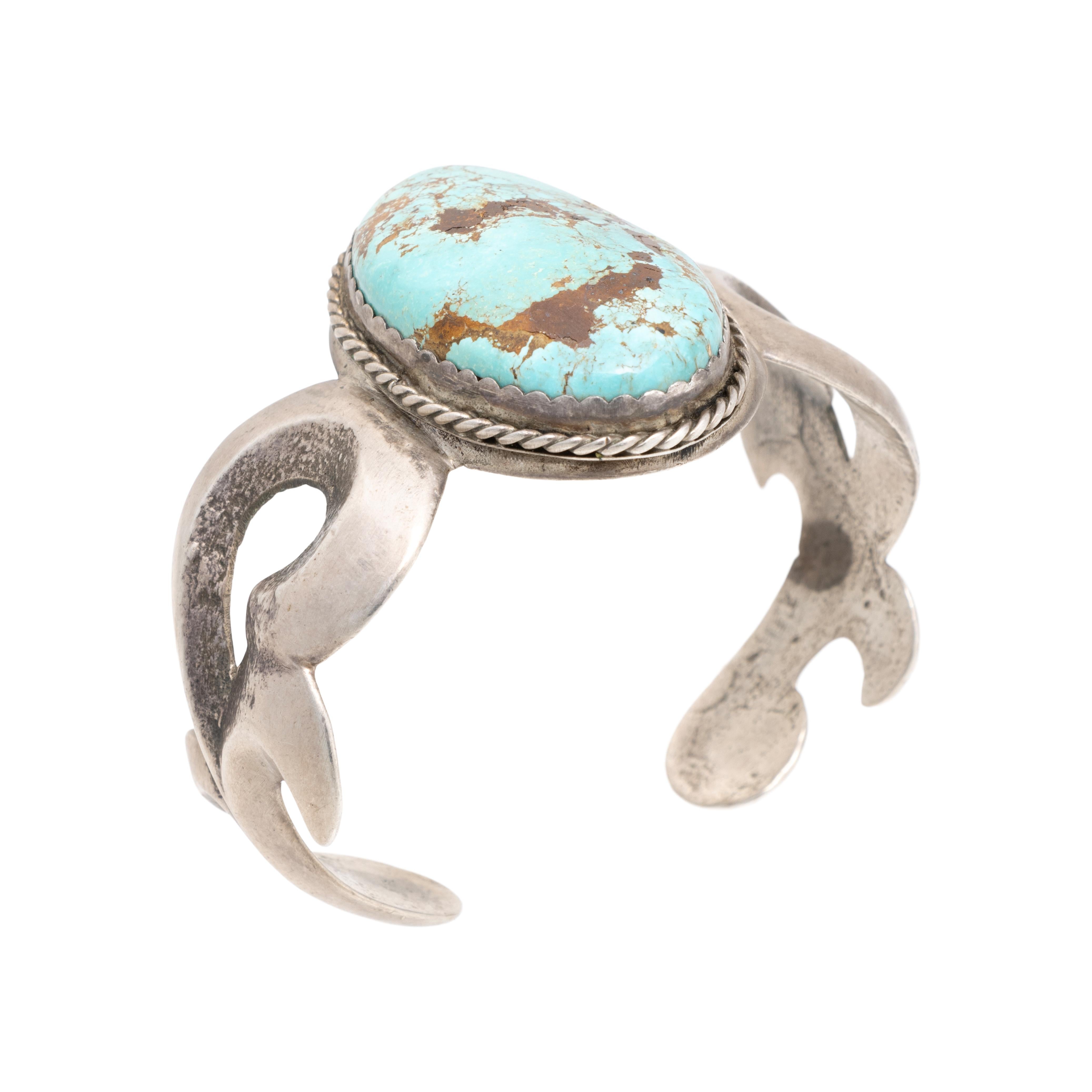 Pulsera brazalete de arena de turquesa navajo fundida Corte oval en venta