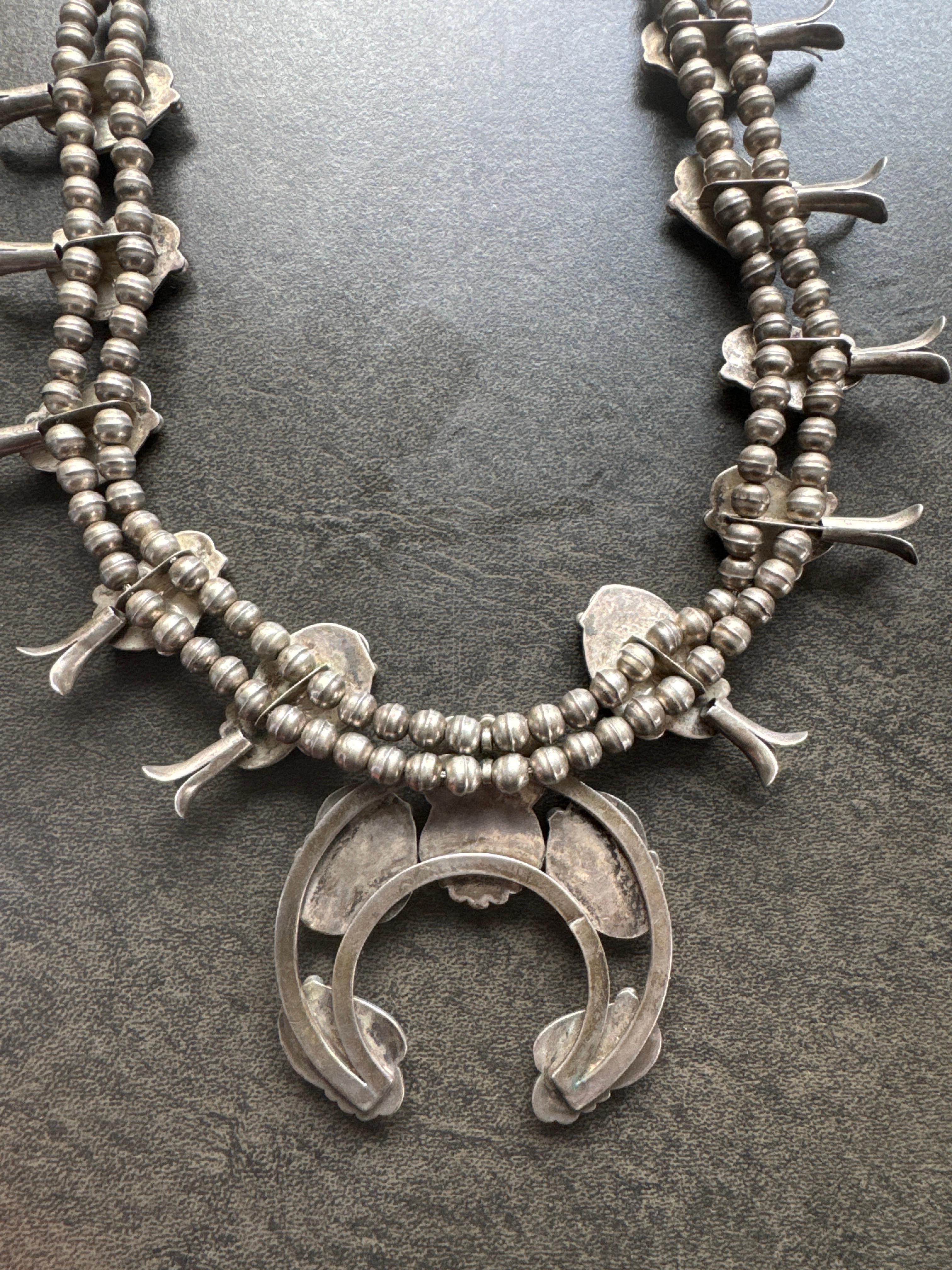 Navajo Turchese Sterling Squash Blossom Old Pawn in vendita 7