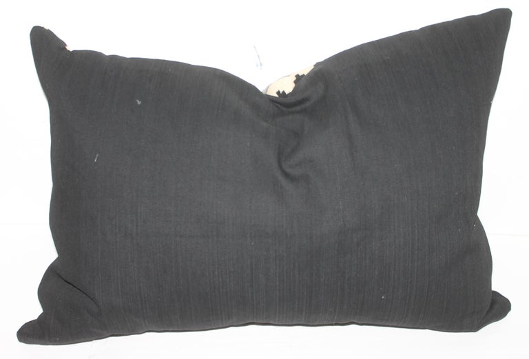 Navajo Two Grey Hills Indian Weaving Pillow In Good Condition For Sale In Los Angeles, CA