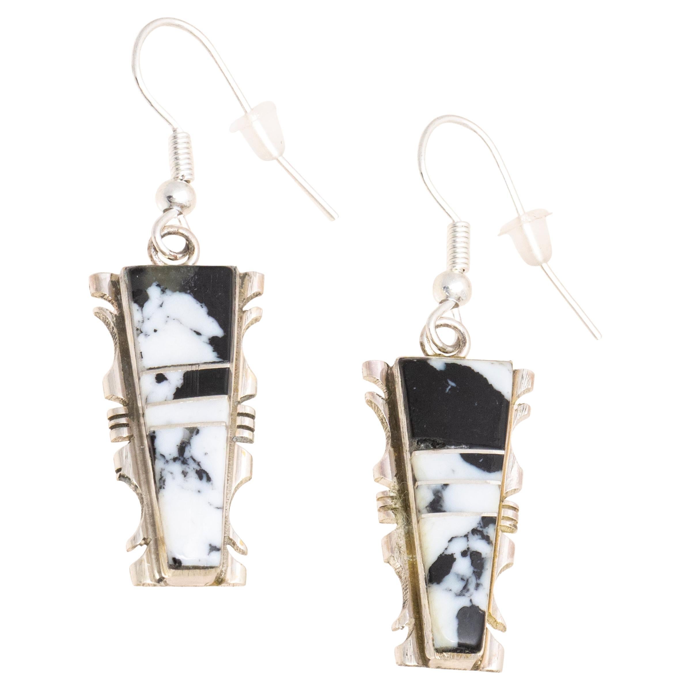 Orecchini pendenti in turchese di bufalo bianco e argento Navajo