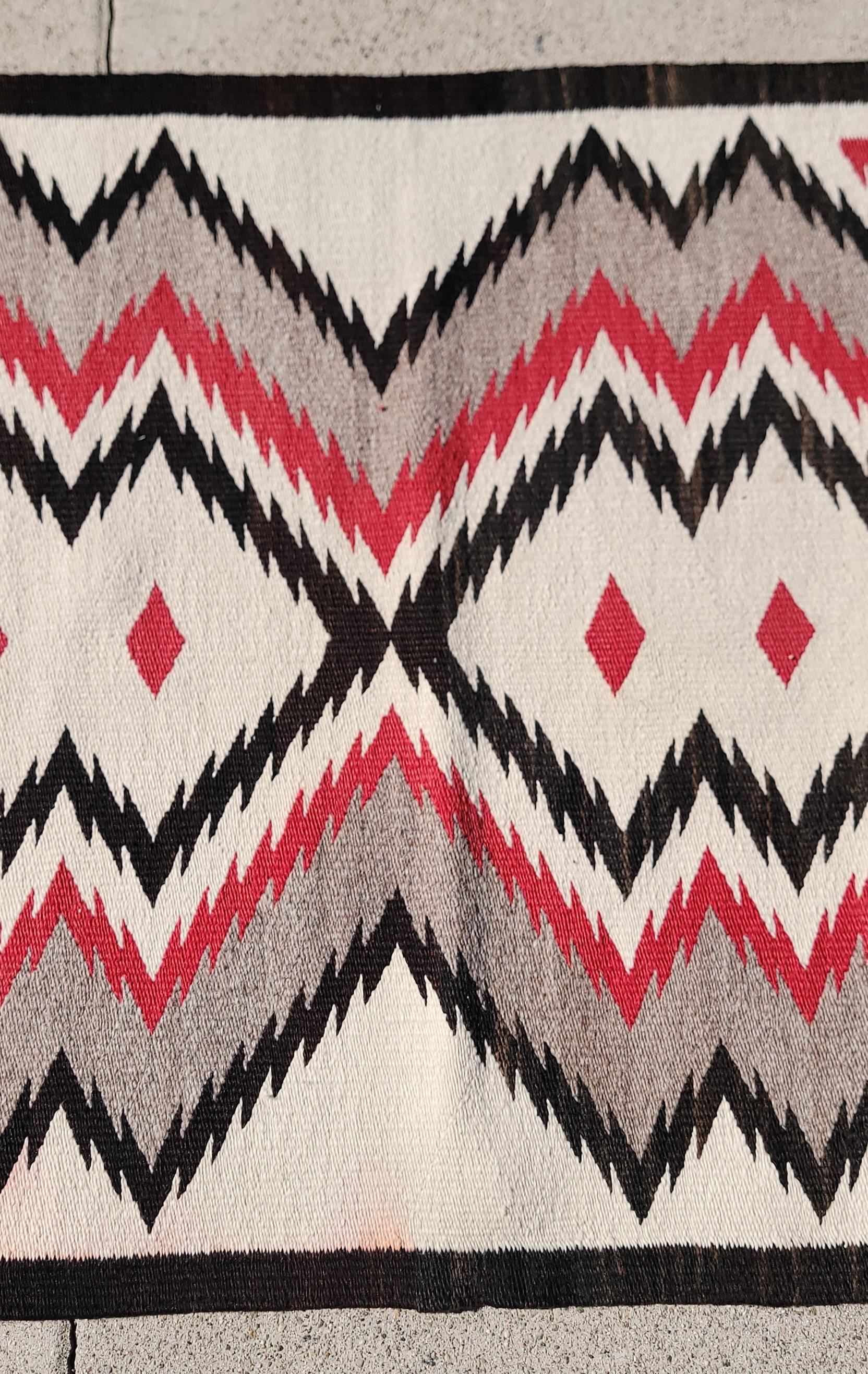 Americano Tappeto Navajo con tessitura Eye Dazzler in vendita