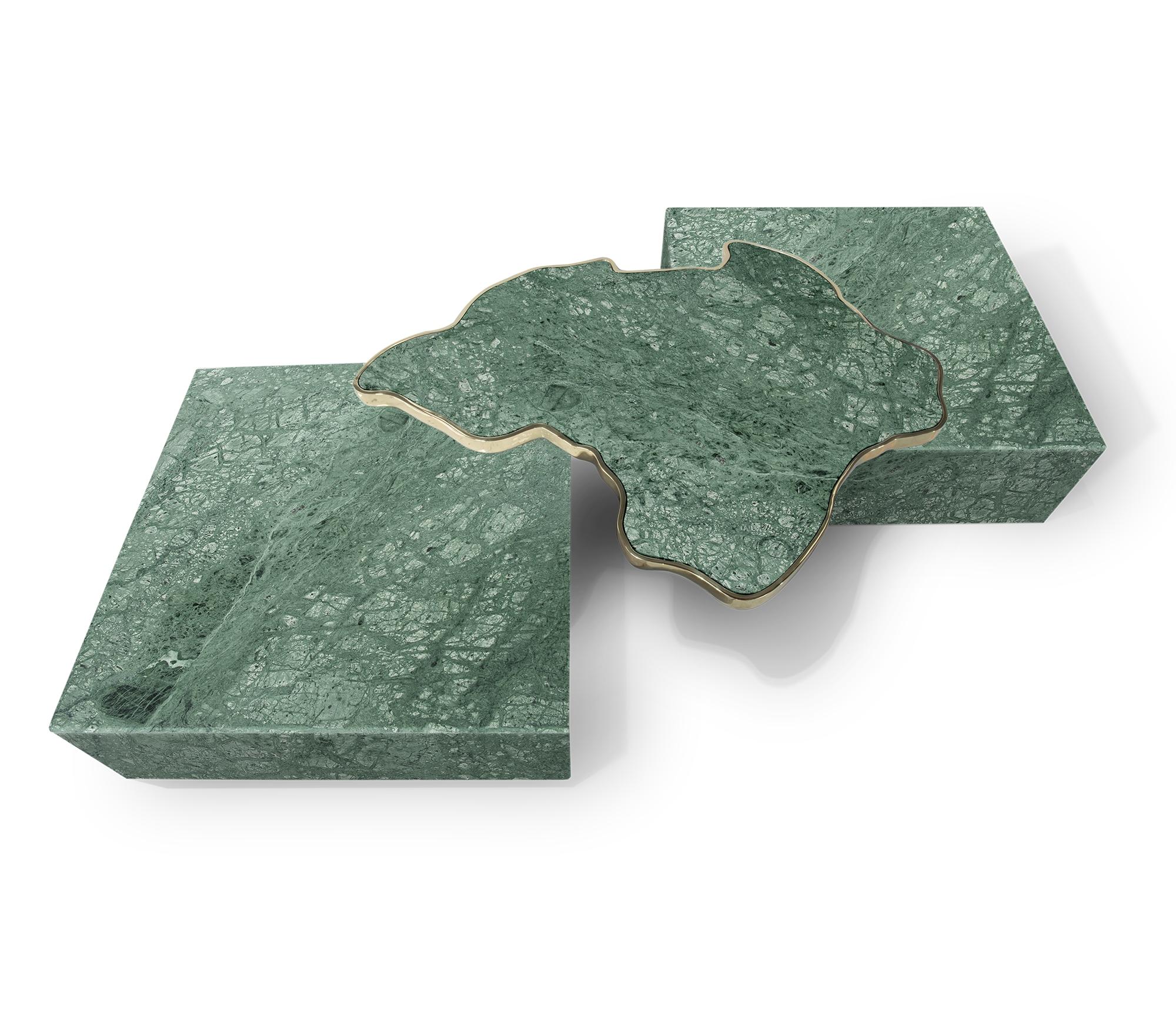 Navarra Guatemala Center Table - Hand Turned Marble & Brass - Boca do Lobo In New Condition For Sale In Rio Tinto, PT