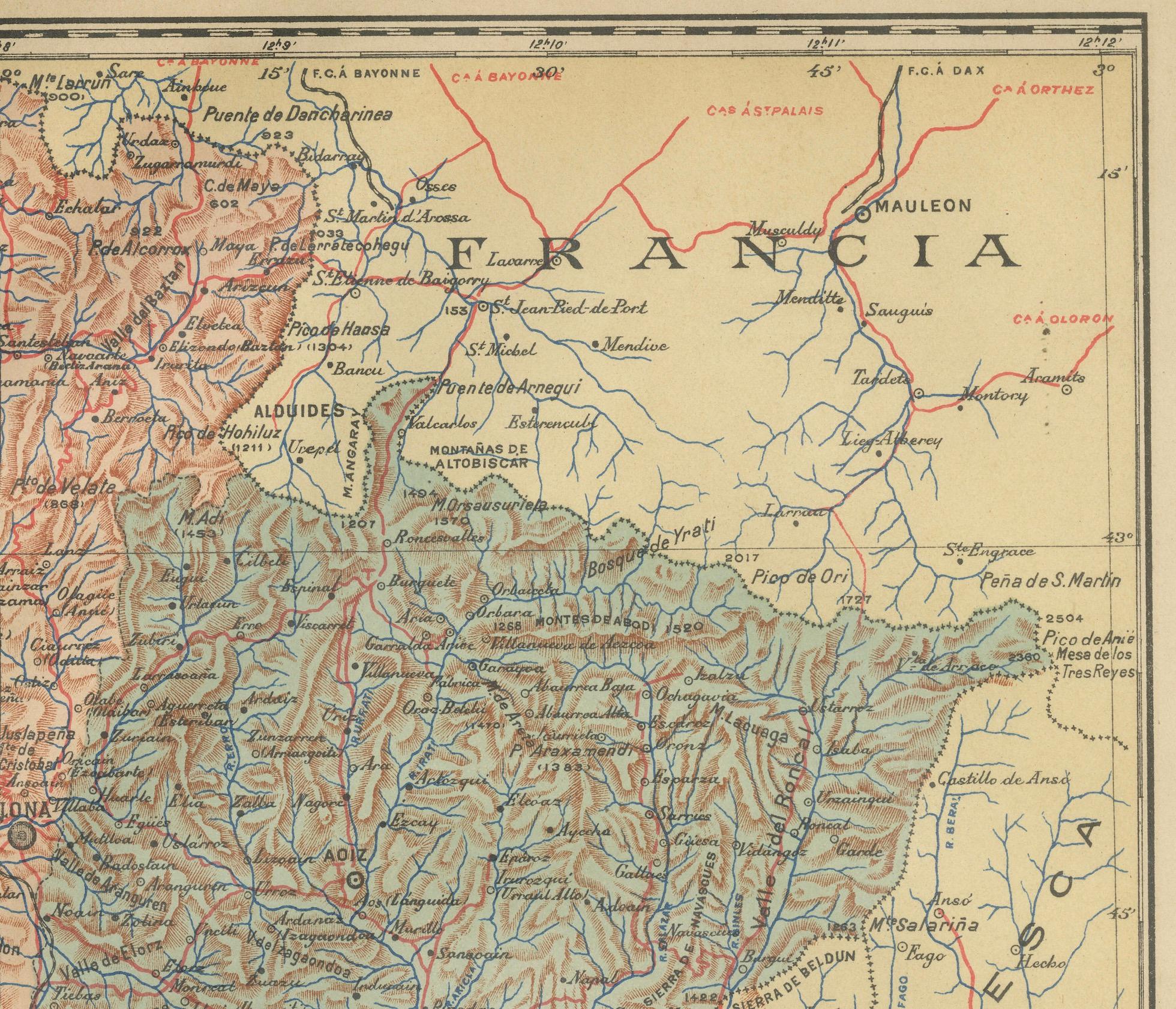 Die zum Verkauf stehende antike Originalkarte zeigt die spanische Provinz Navarra im Zustand von 1902. Hier ist eine kurze Beschreibung und ein möglicher Titel für die Karte:

Beschreibung:
- Die Karte zeigt die Topographie, die Straßen und die