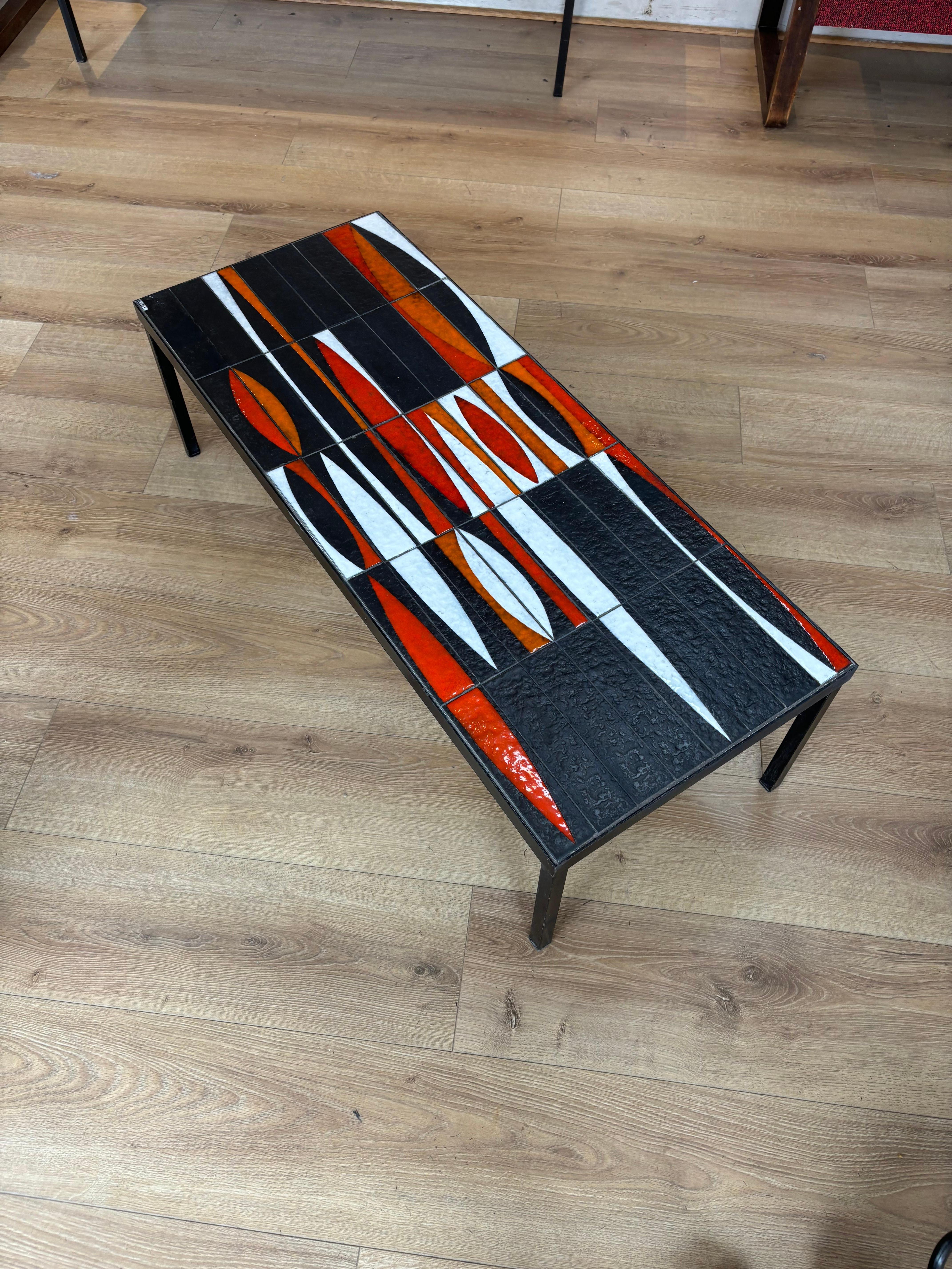 Navette Coffee table by Roger Capron For Sale 7