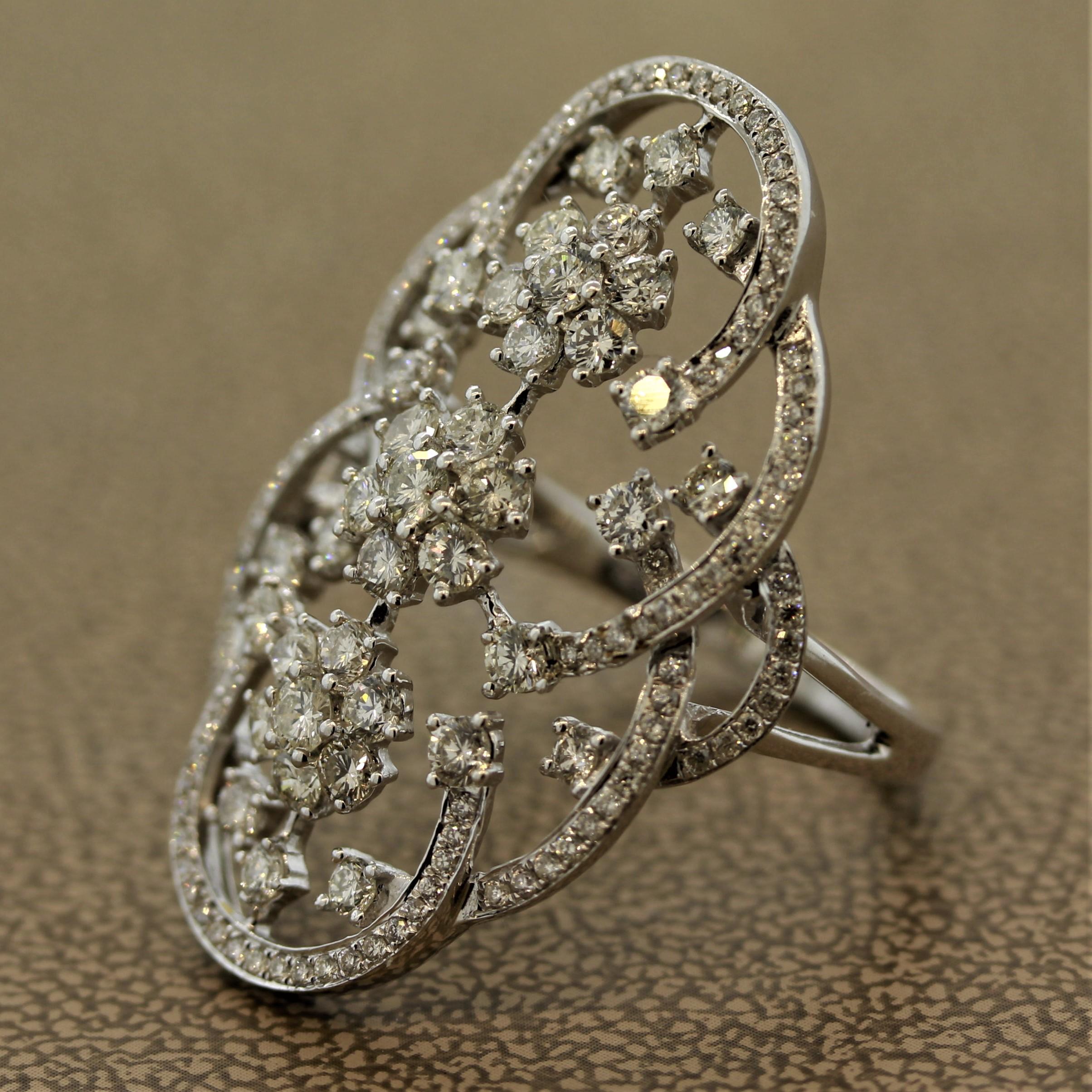 Round Cut Navette Style Diamond Gold Ring