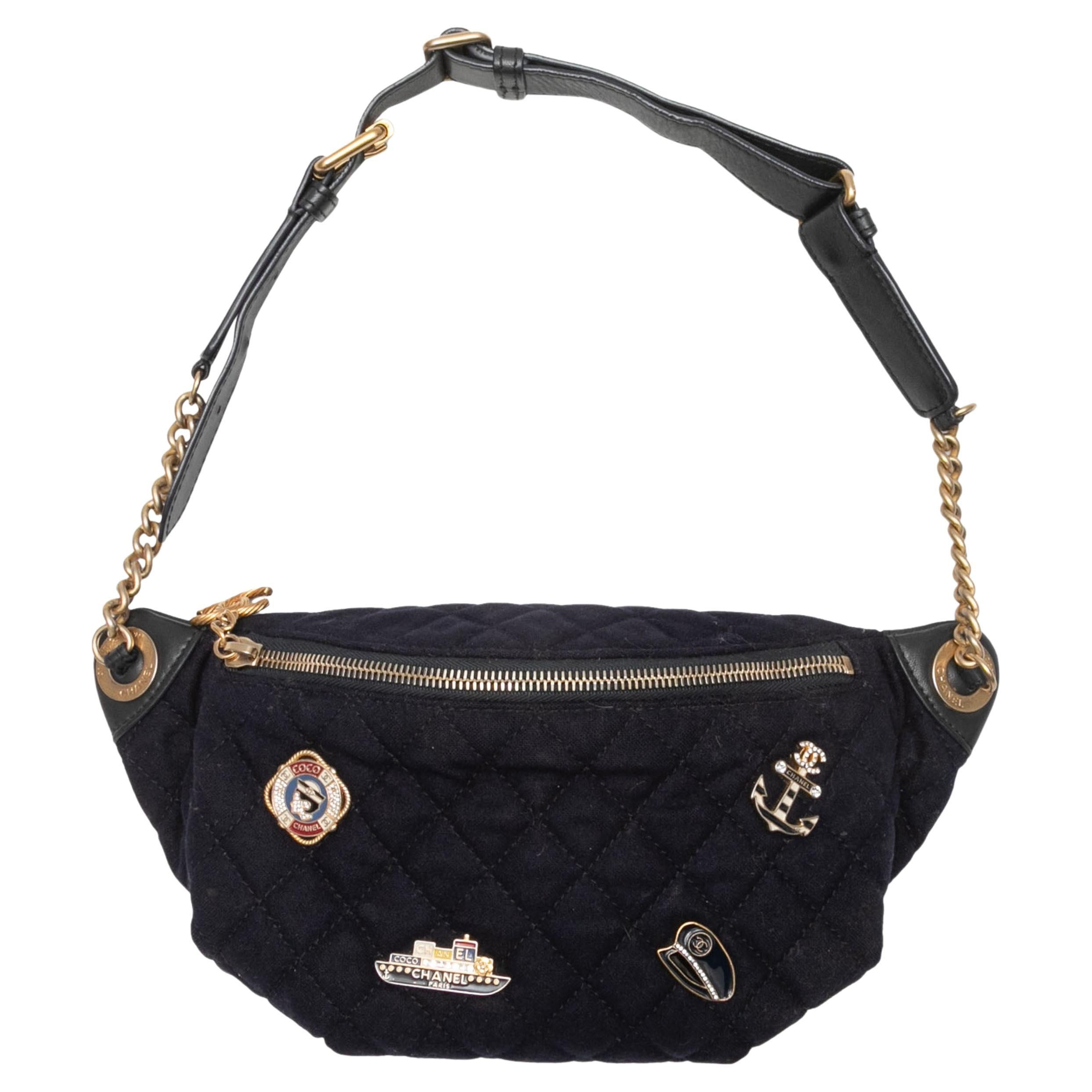 Navy & Black Chanel 2018 Quilted Nautical Waist Bag For Sale