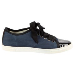 Marineblaue & schwarze Grosgrain-Spitzen-Turnschuhe Größe IT 37