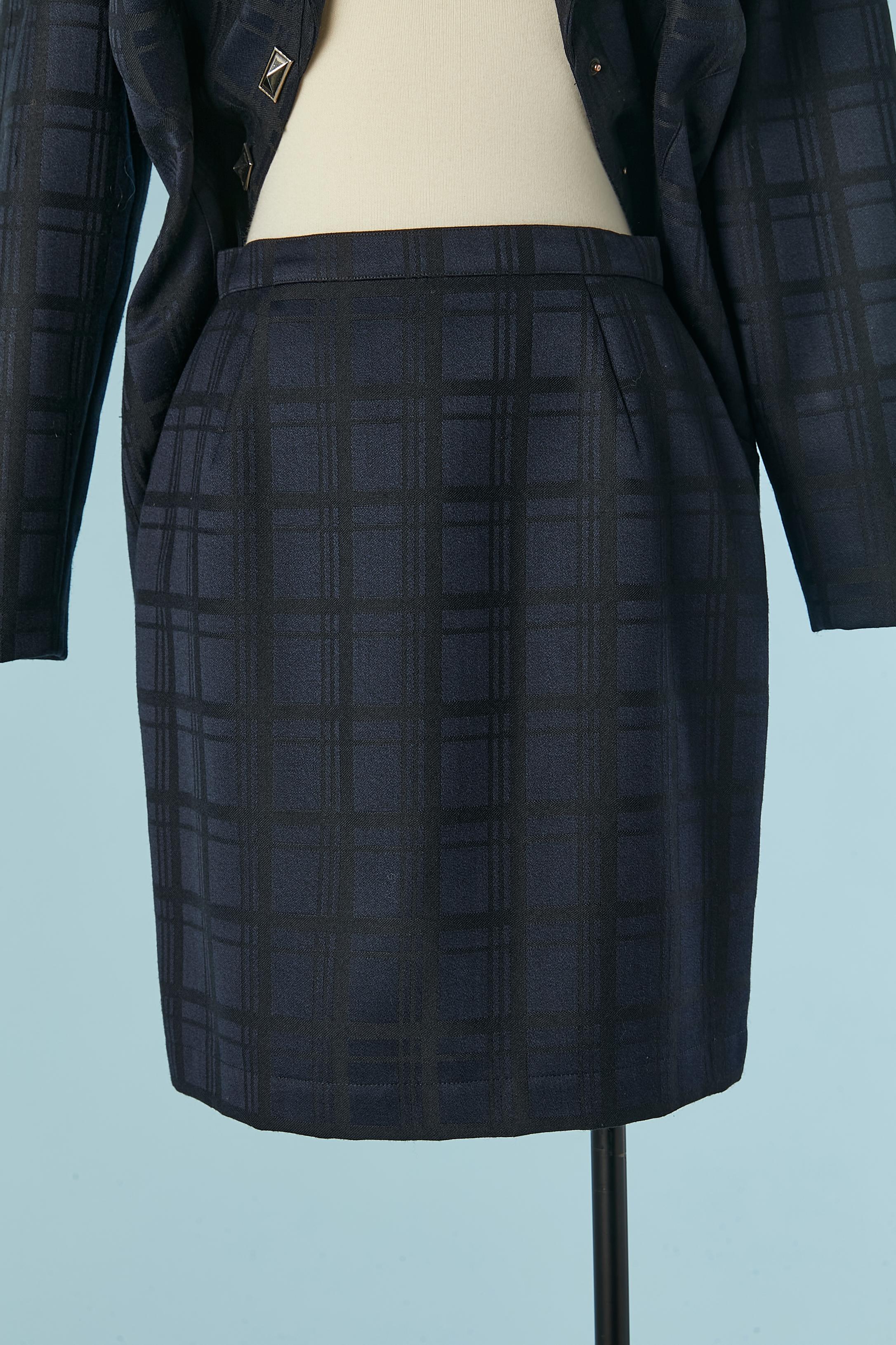 Navy blue and black check pattern jacquard skirt-suit Thierry Mugler Circa 1990 For Sale 3
