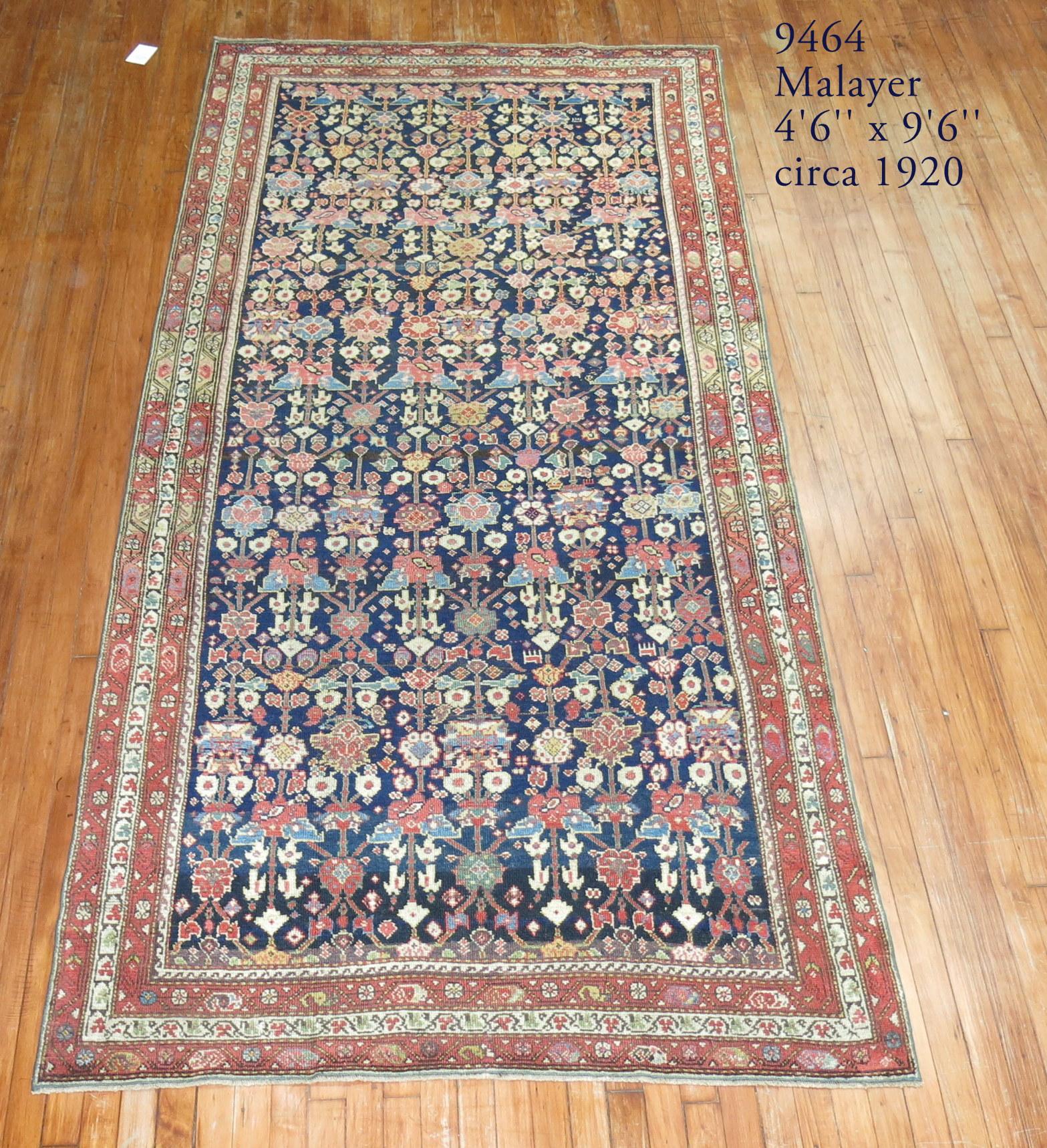 Marineblauer antiker persischer Malayer-Teppich (Handgewebt) im Angebot