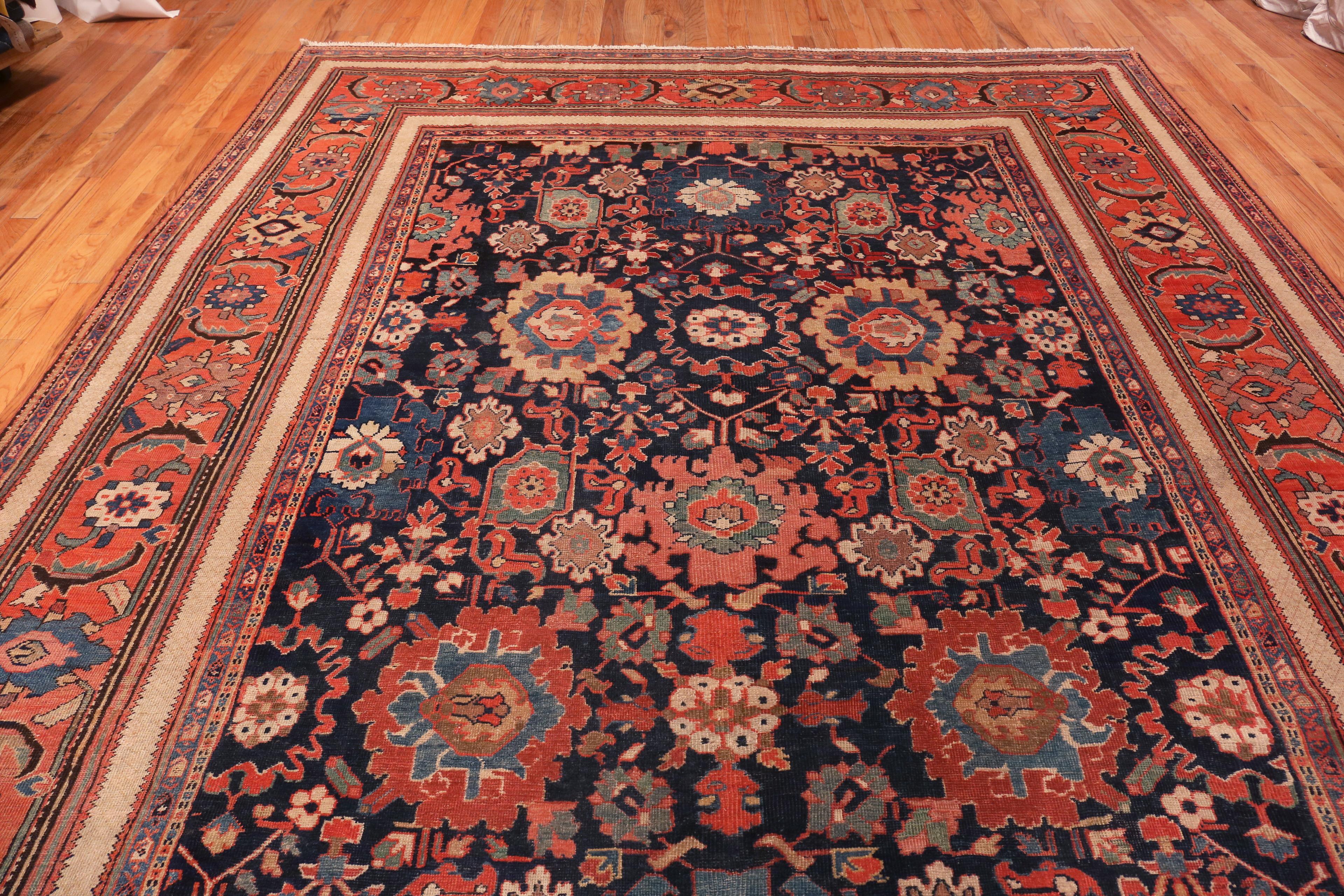 Hand-Knotted Antique Persian Sultanabad Rug.Size: 10 ft 8 in x 14 ft 2in For Sale